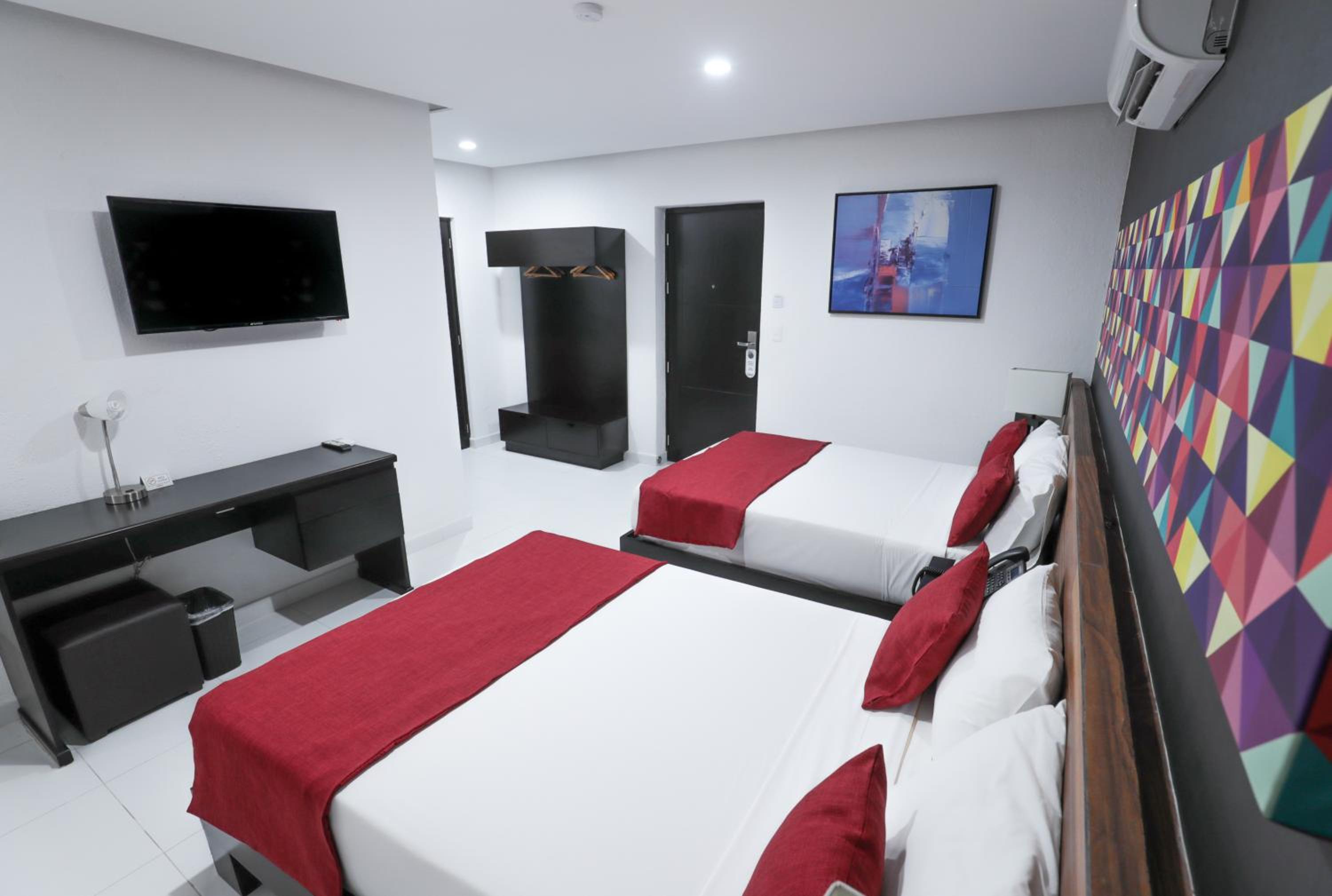 Deluxe Double Room - Photo 4