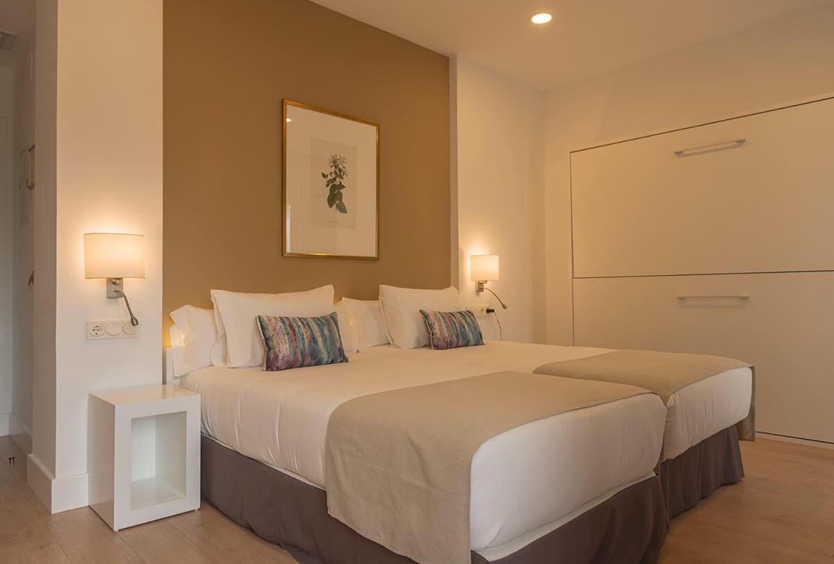 Comfort Double or Twin Room with View - Photo 6