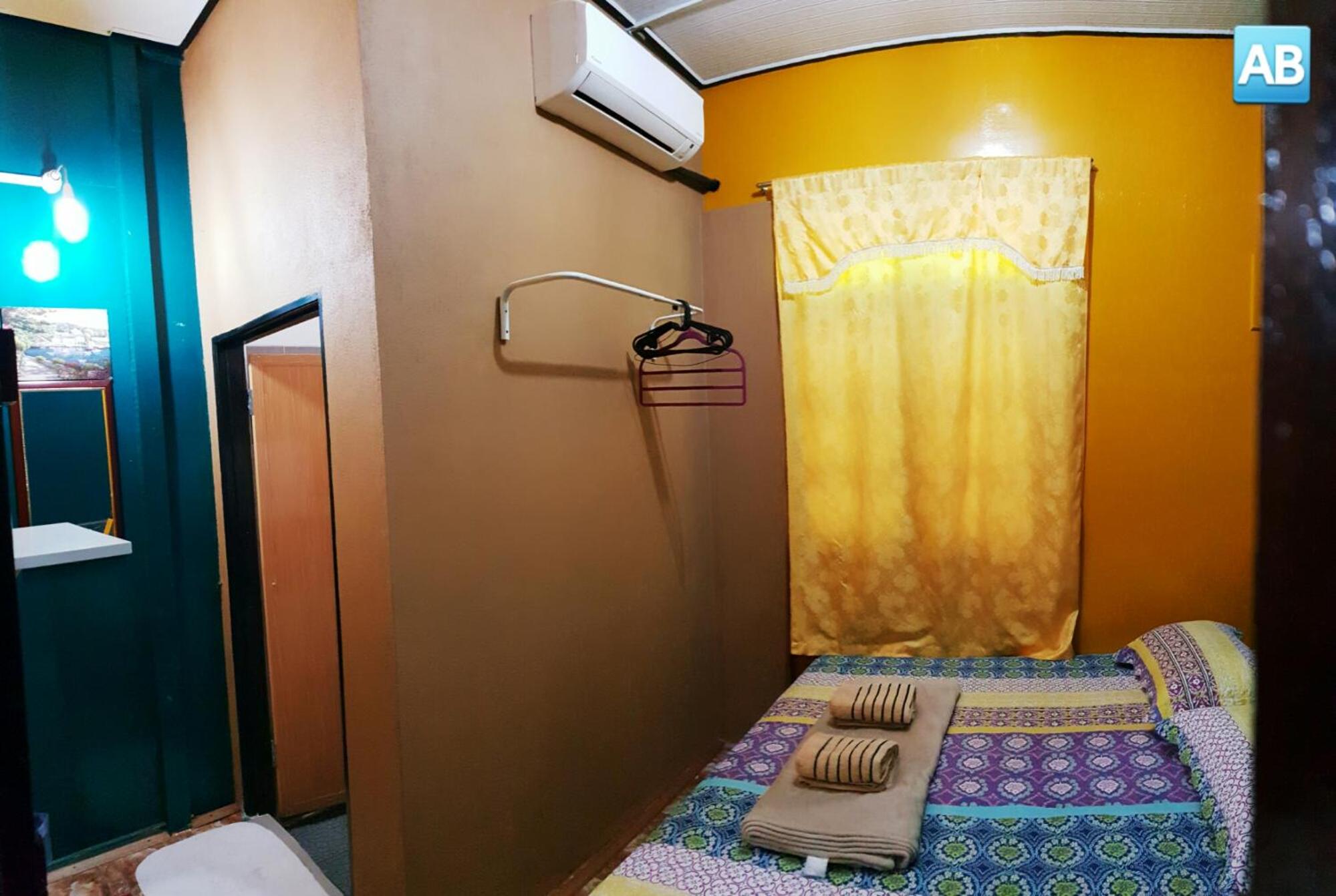 Double Room with Private Bathroom photo 1
