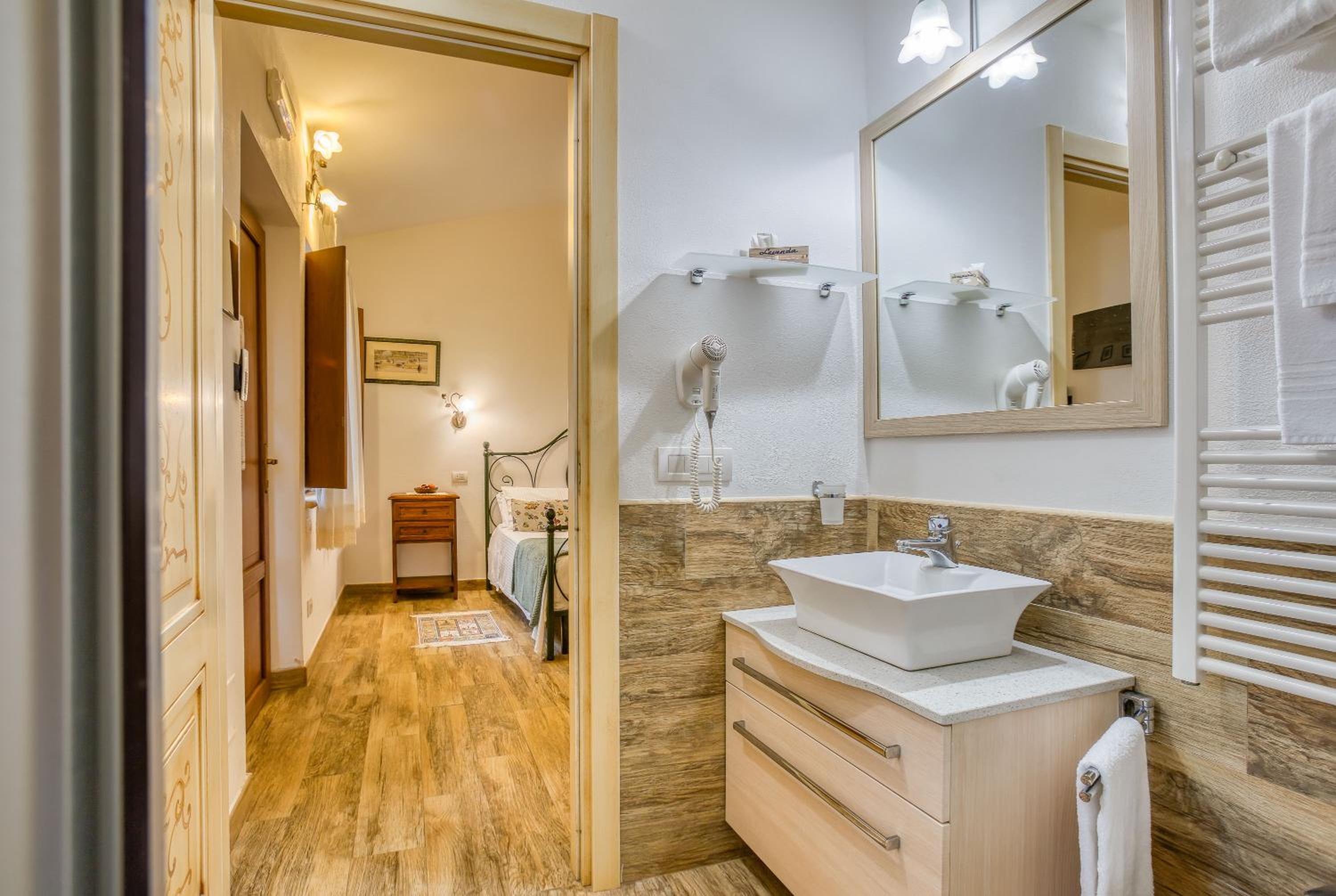 Superior Triple Room photo 2