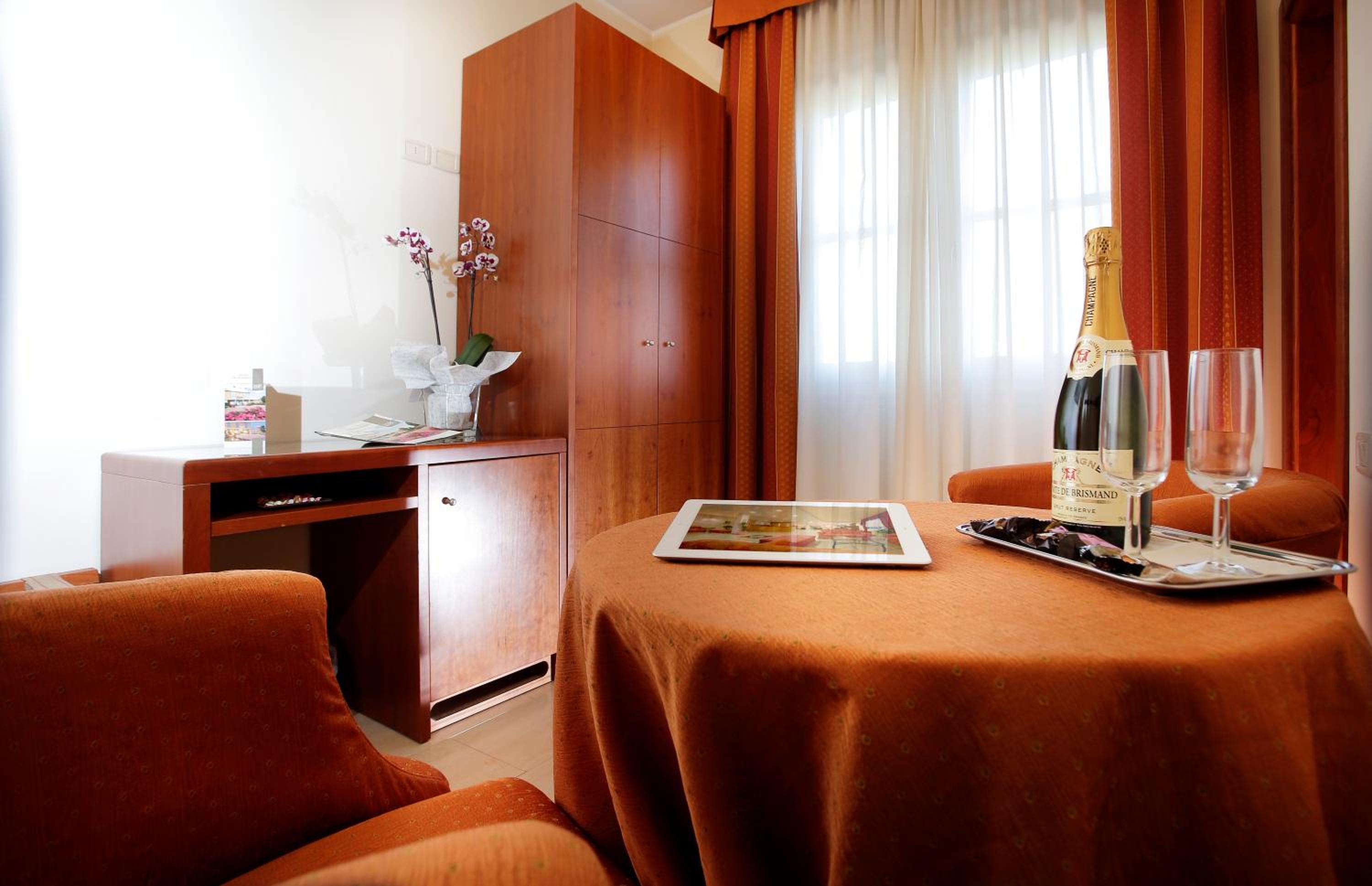 Junior Suite - Photo 4