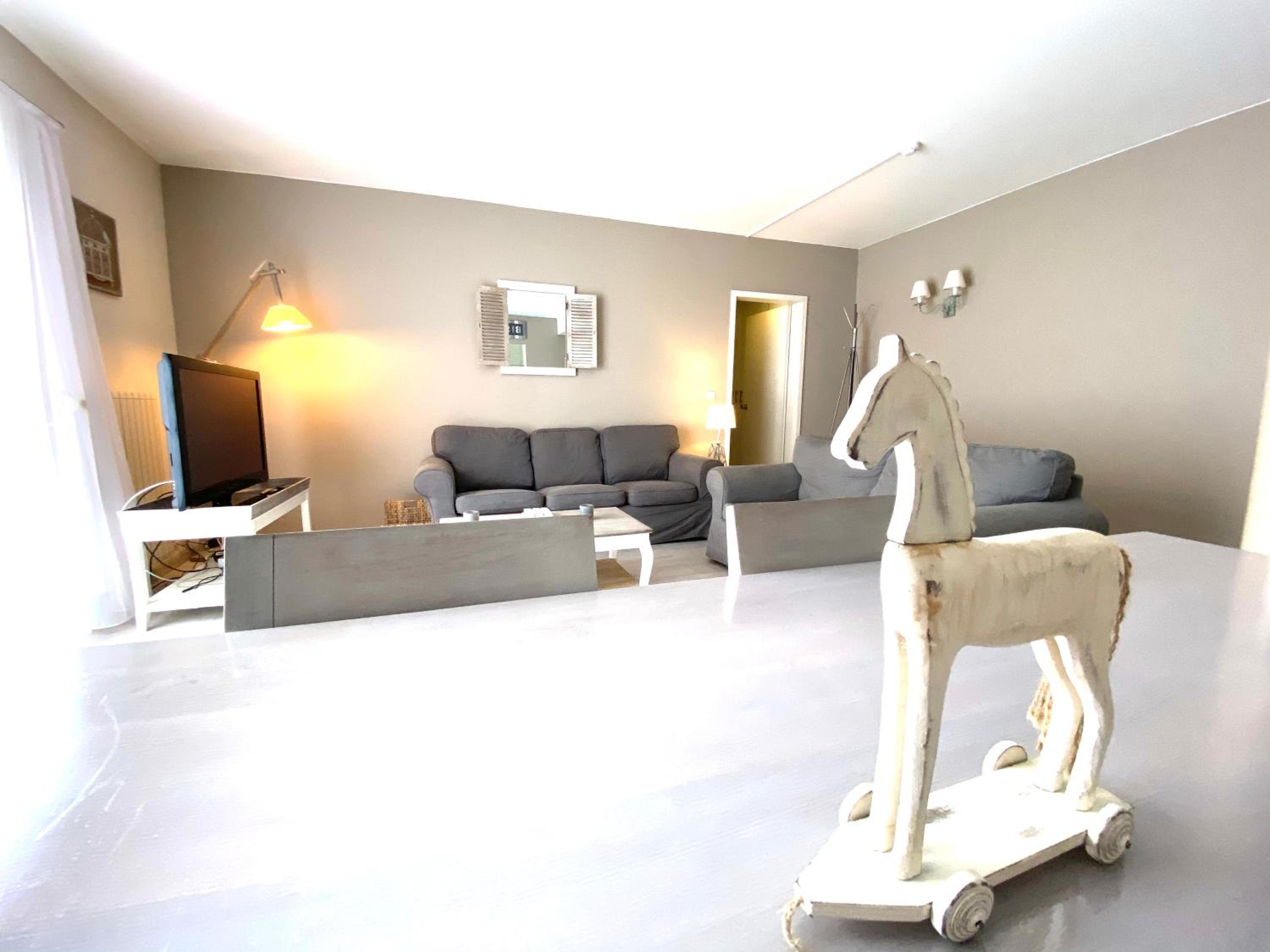 Apartment - Photo 20