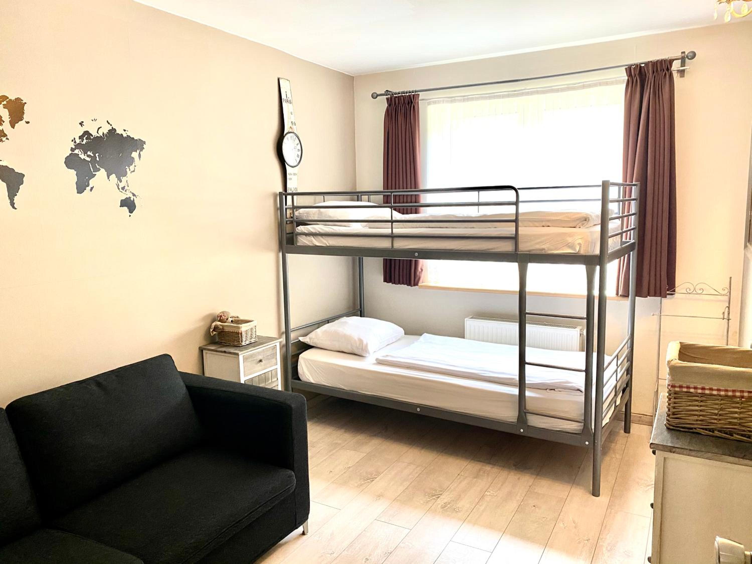 Apartment - Photo 14
