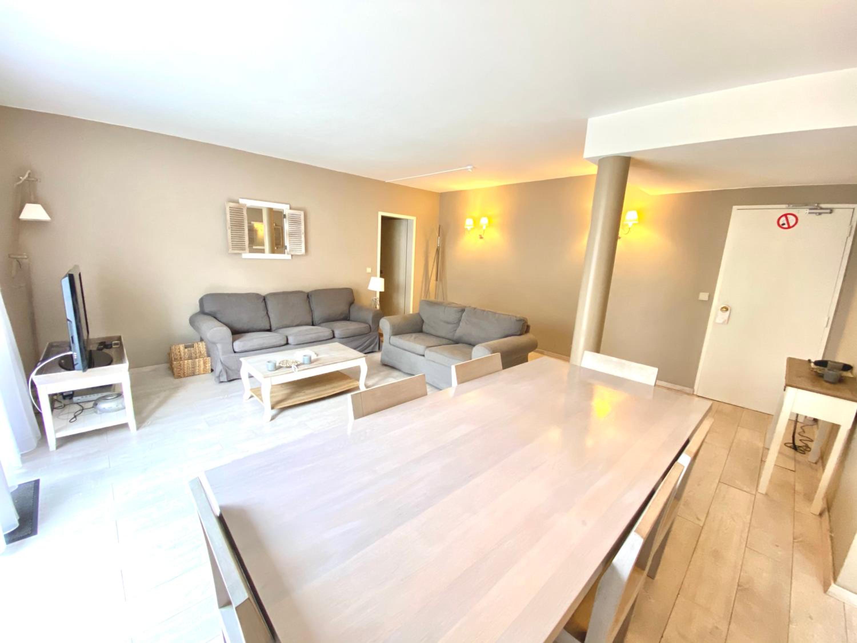 Apartment - Photo 17