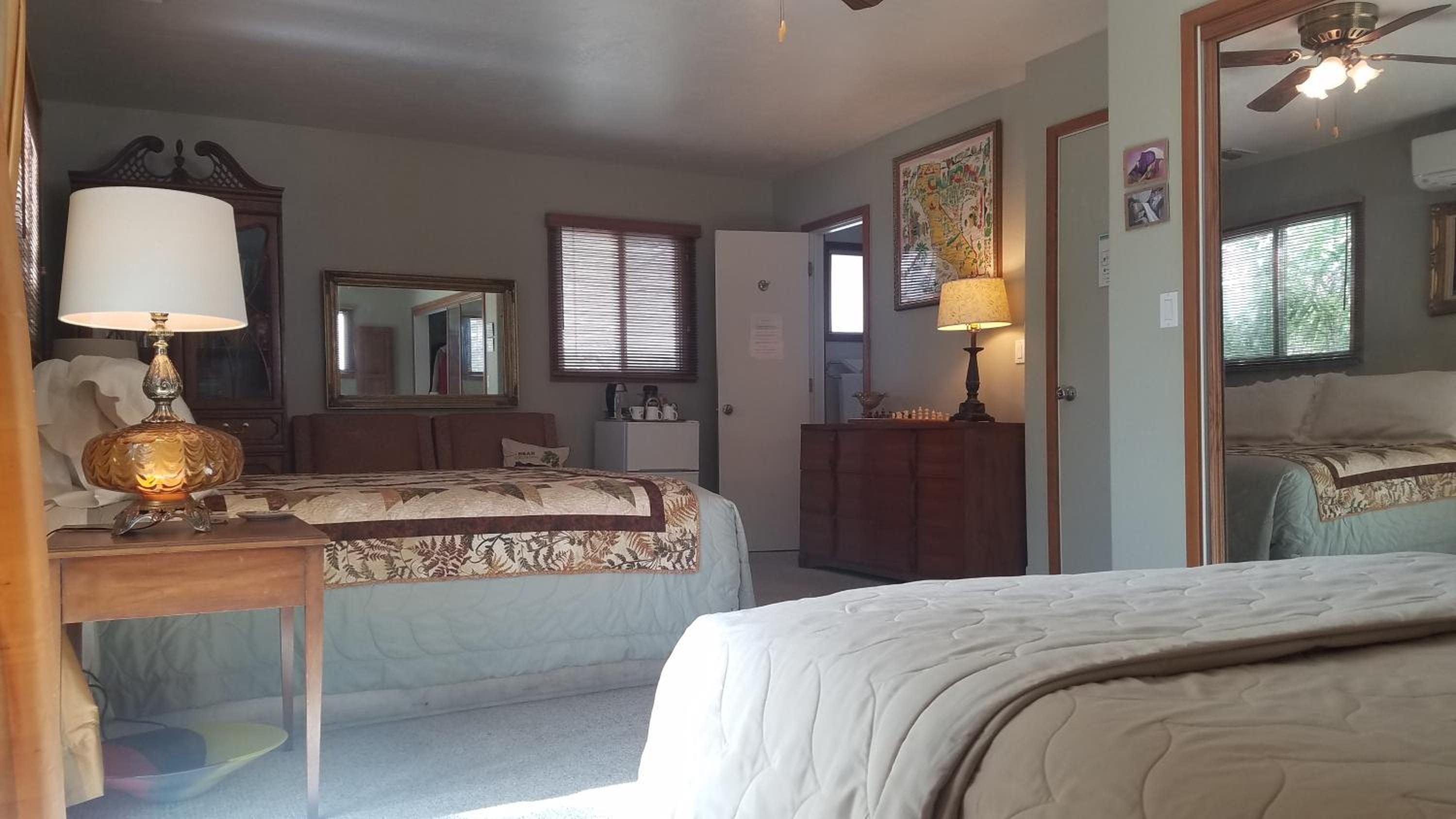 Deluxe King Room photo 3