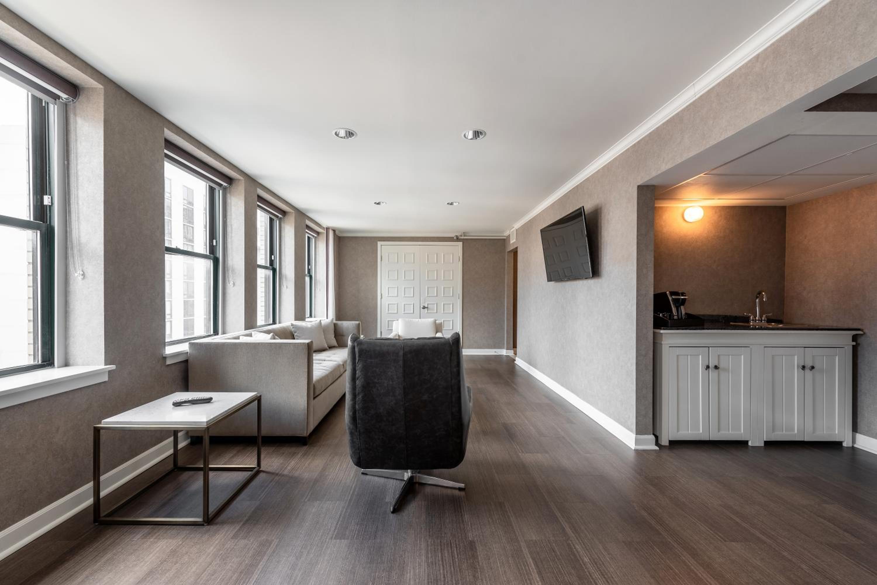 King Suite