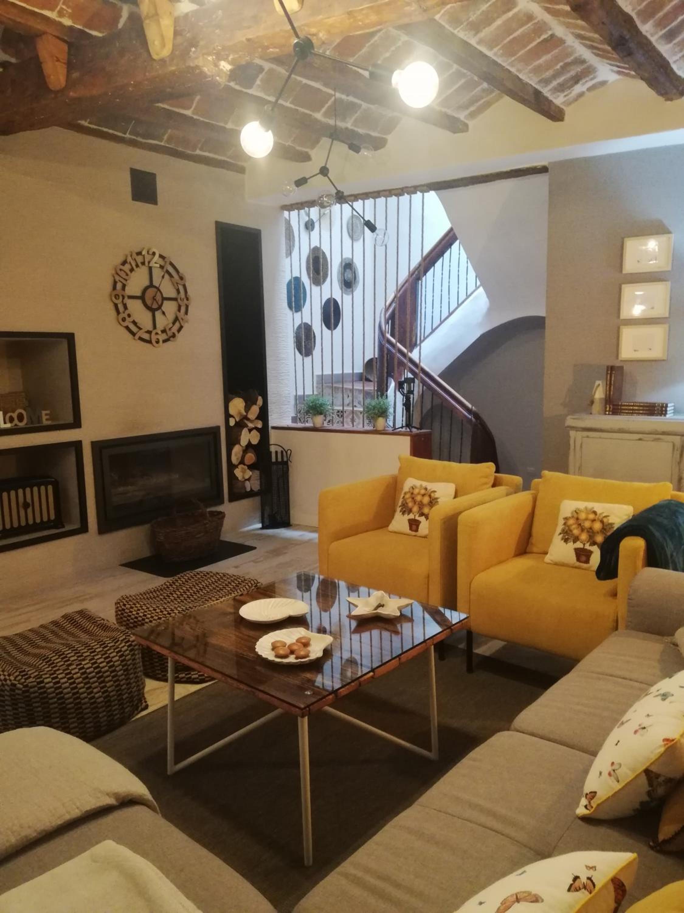 Casa de cuatro habitaciones