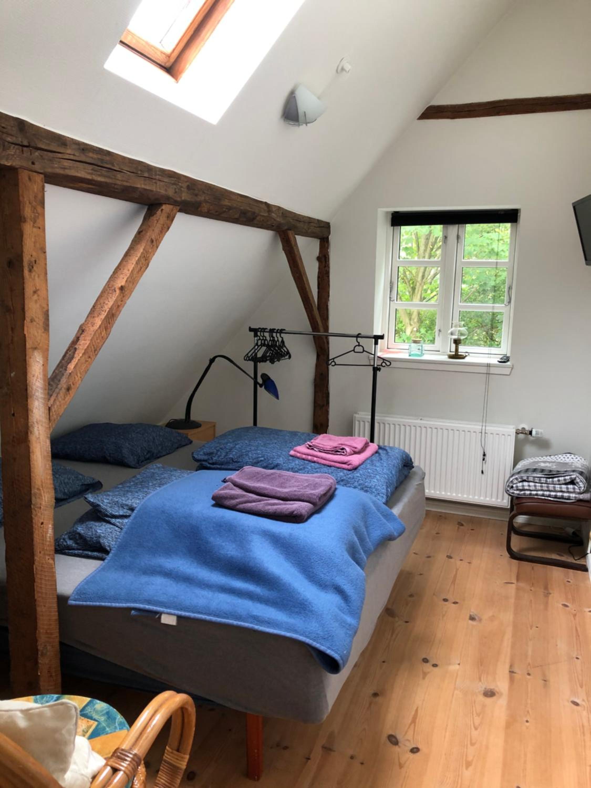 Three-Bedroom House photo 2