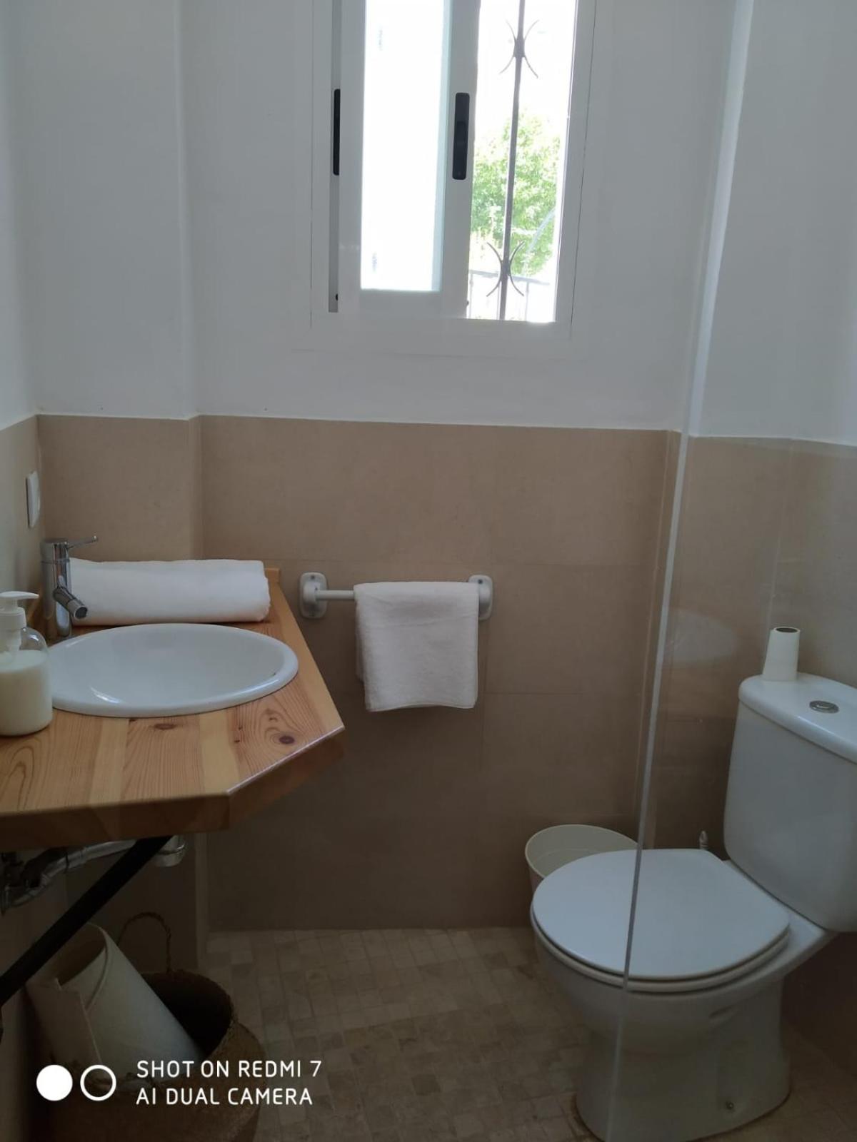One-Bedroom House photo 2