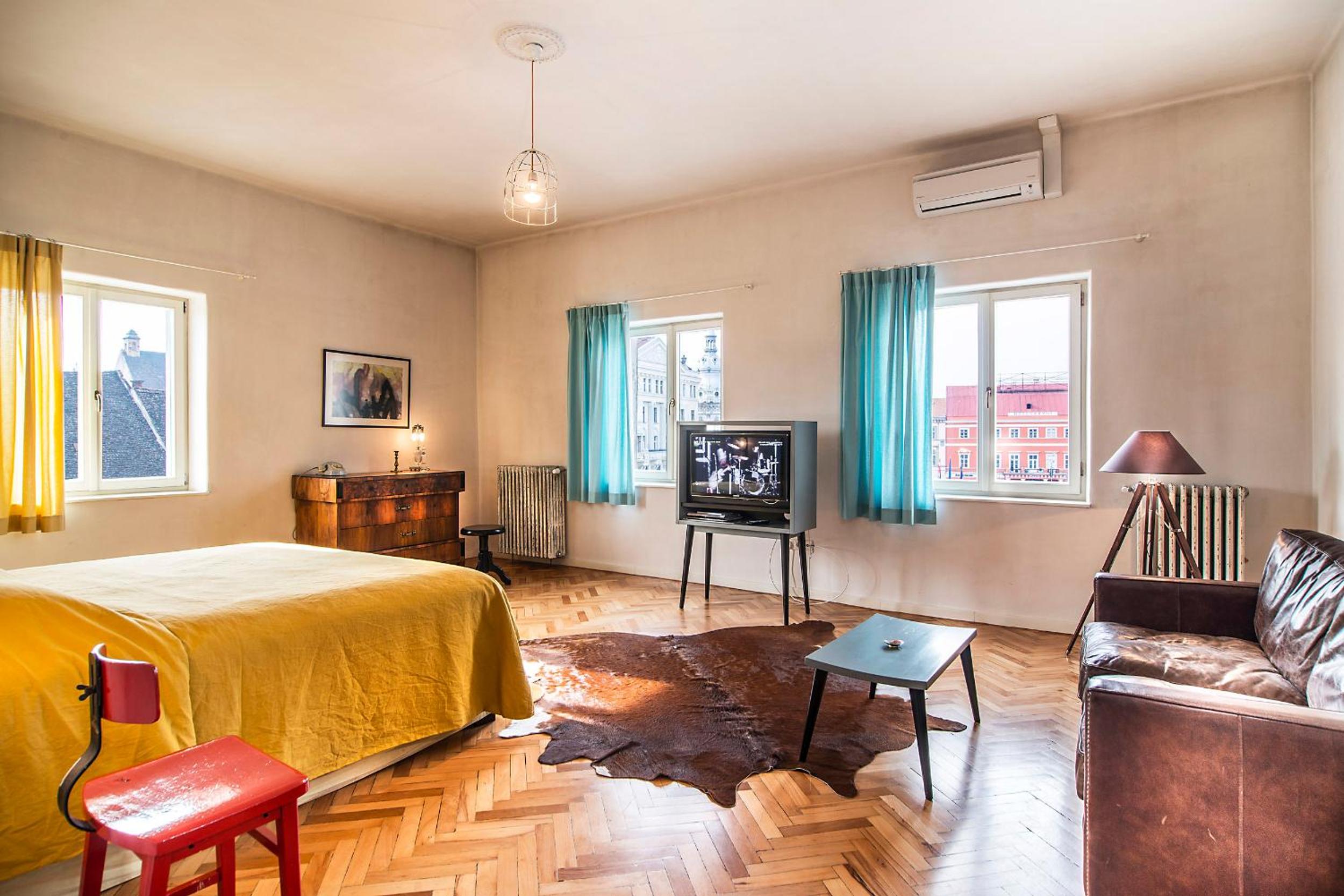 One-Bedroom Apartment - Eroilor 1 photo 3