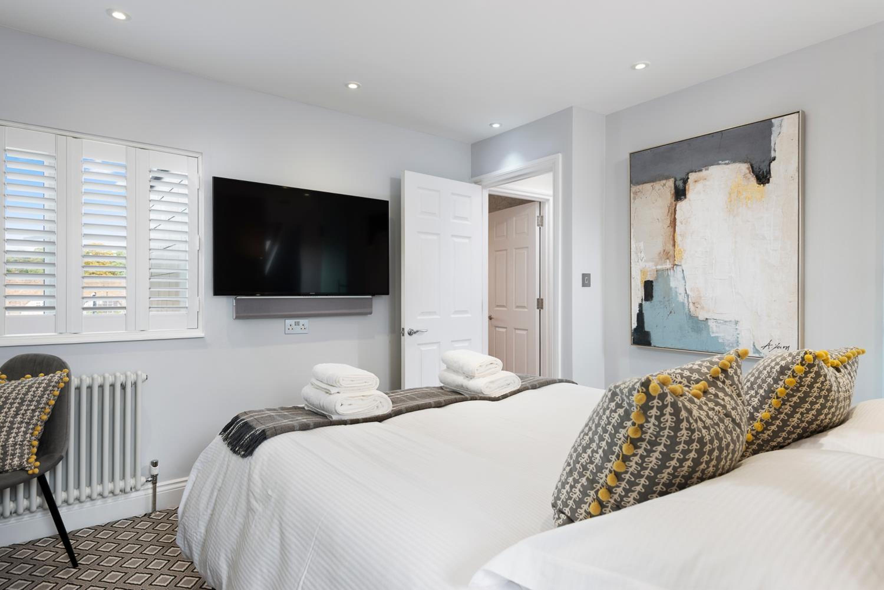 Two-Bedroom Suite photo 2