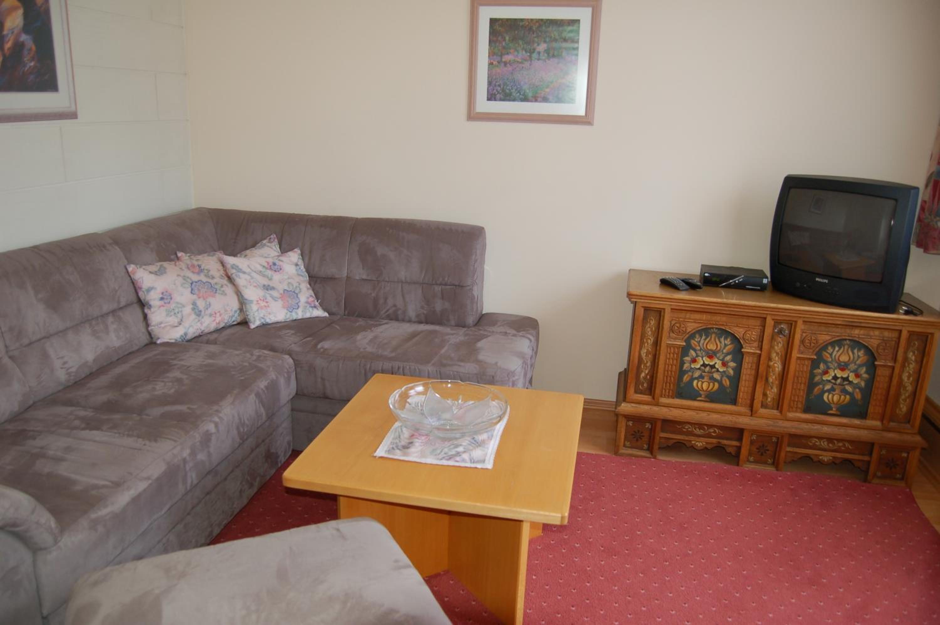 Two-Bedroom Apartment with Terrace photo 3