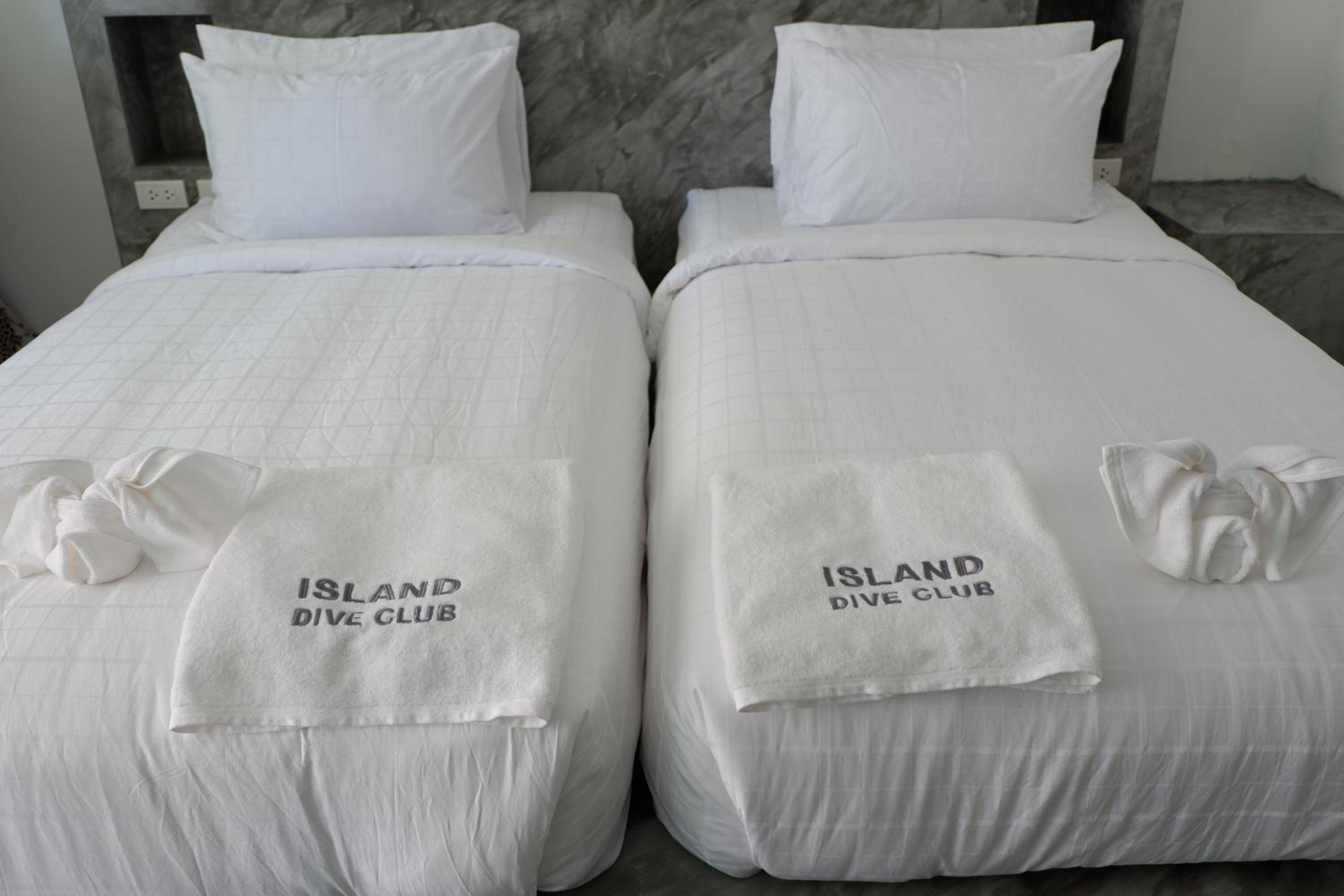 Deluxe Twin Room photo 3