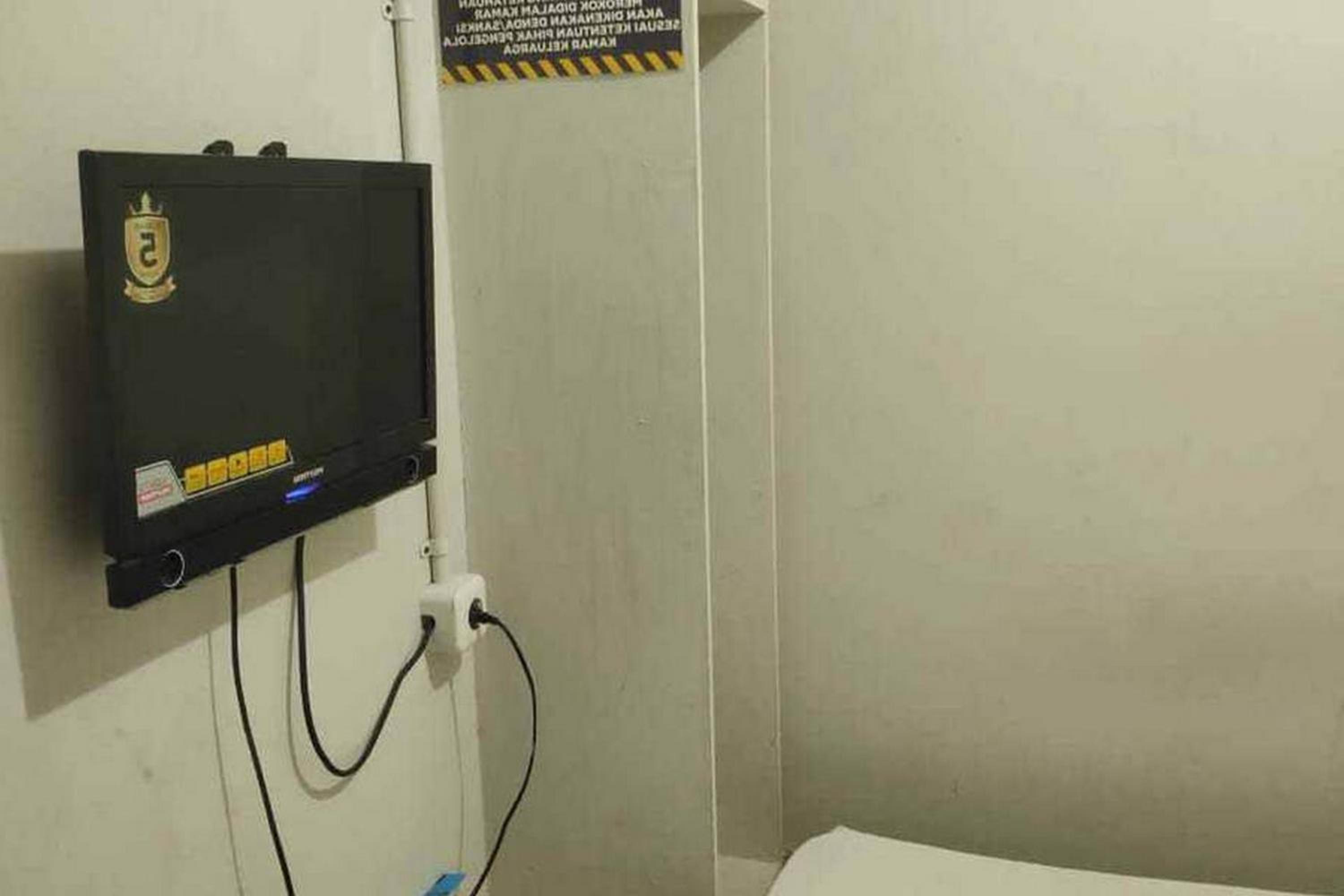 Standard Double Room - Photo 7