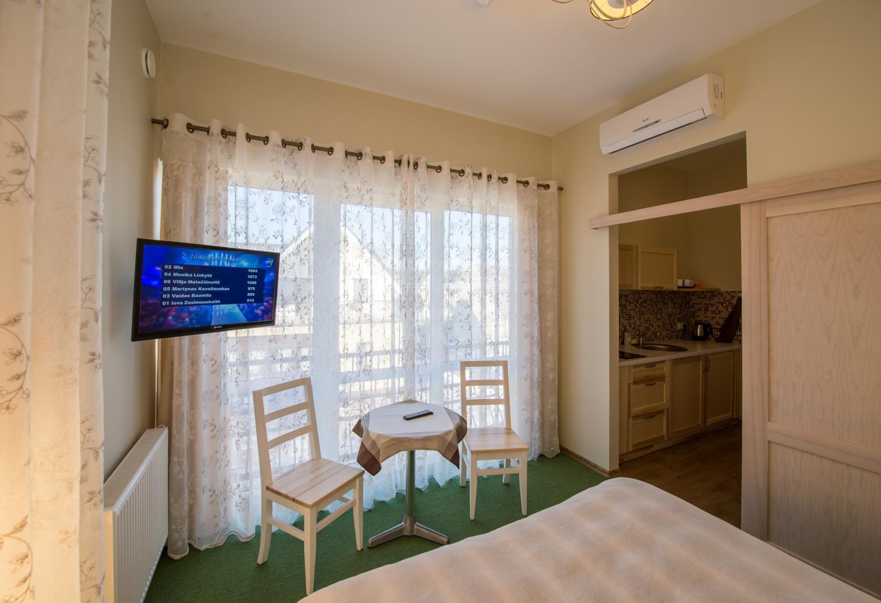  Apartment with Terrace photo 2