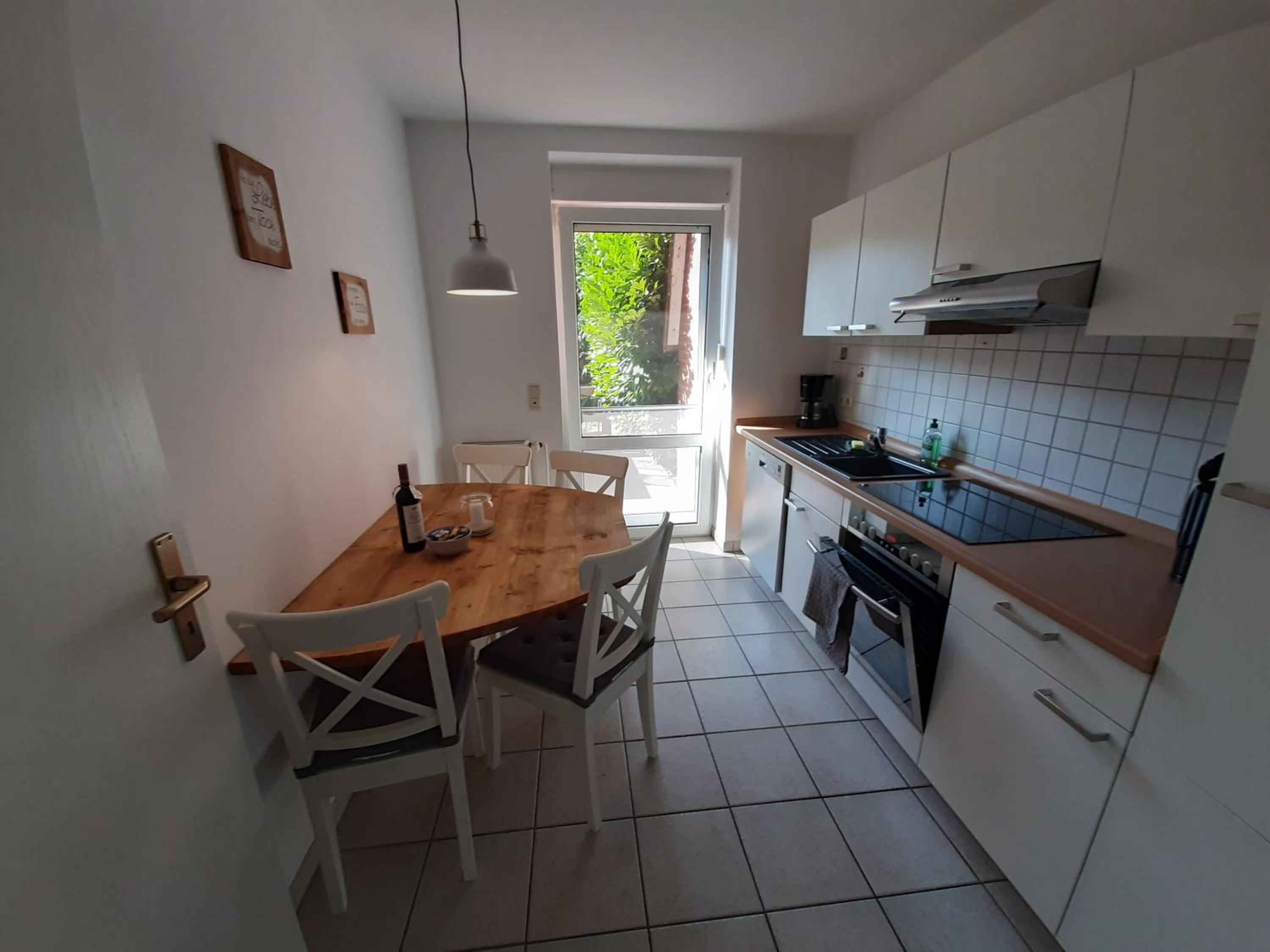 Two-Bedroom House - Photo 6