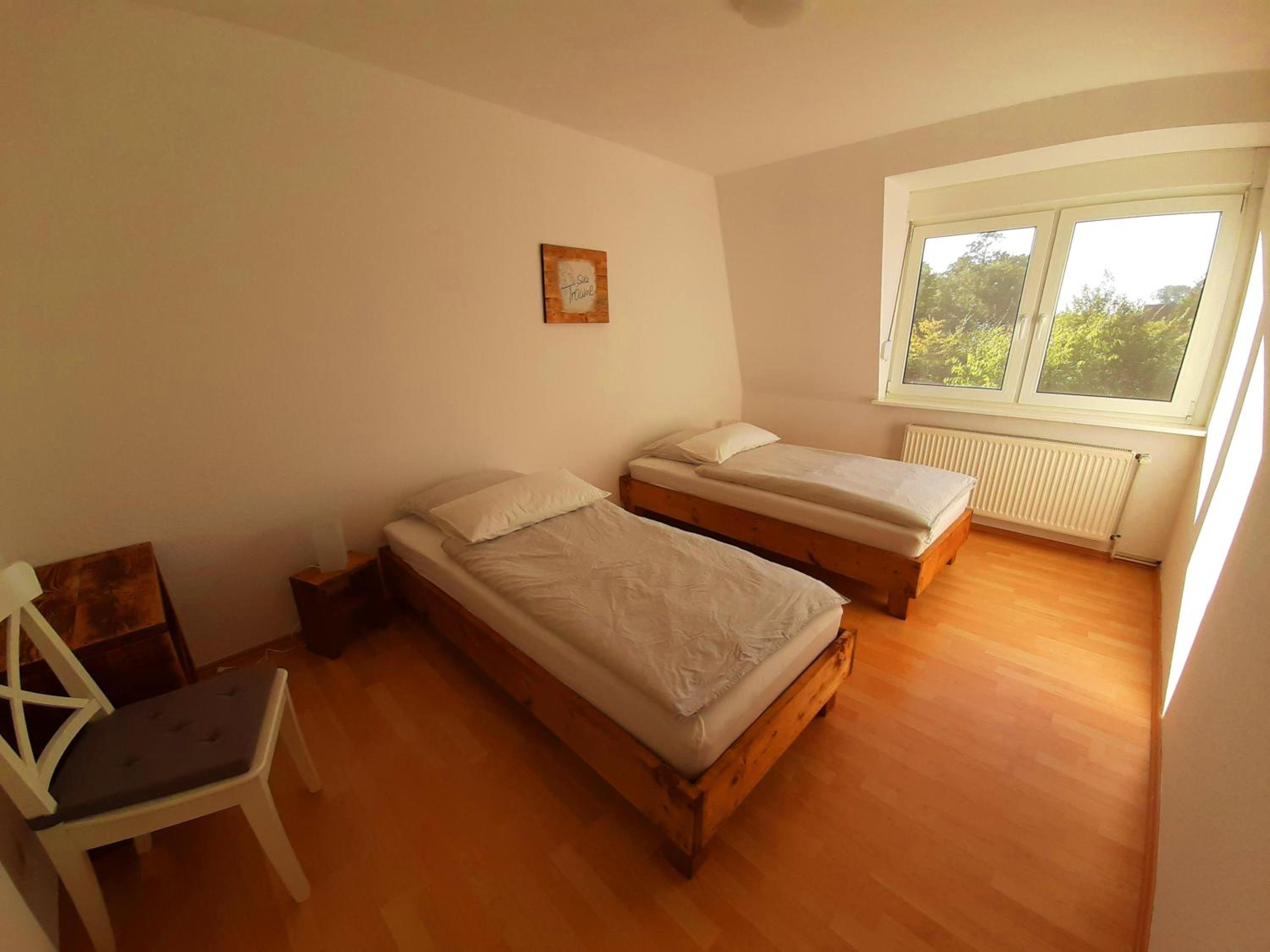 Two-Bedroom House - Photo 10