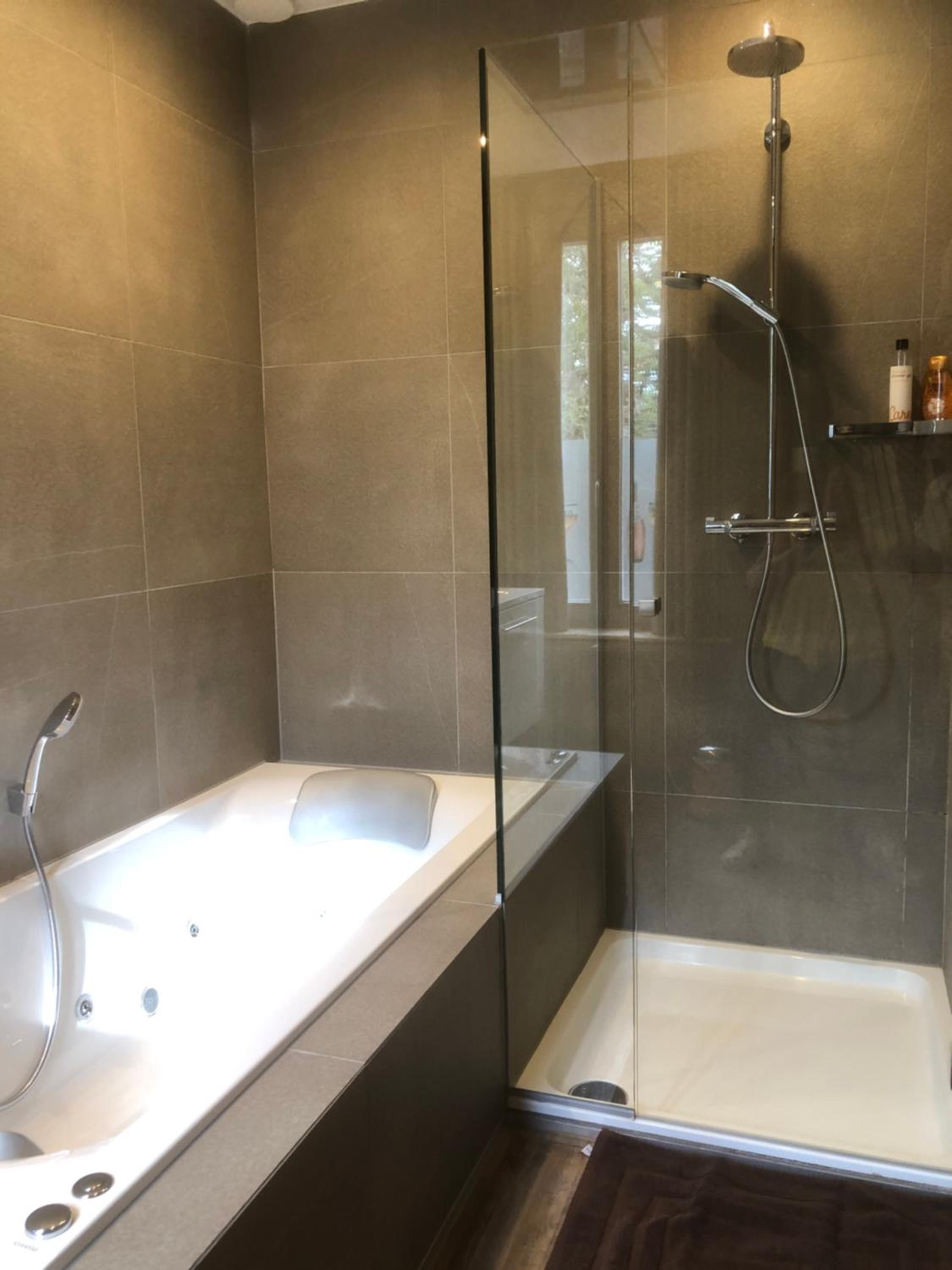Luxury Double or Twin Room - Photo 4