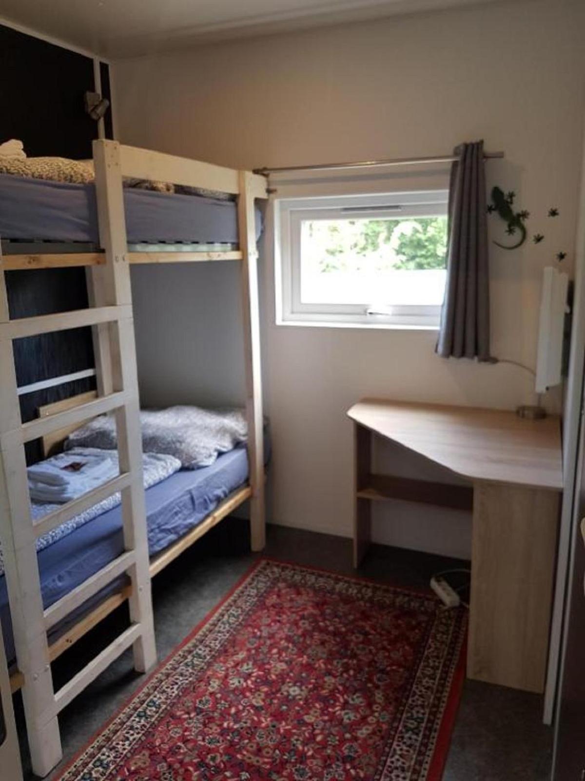 Mobile Home photo 1