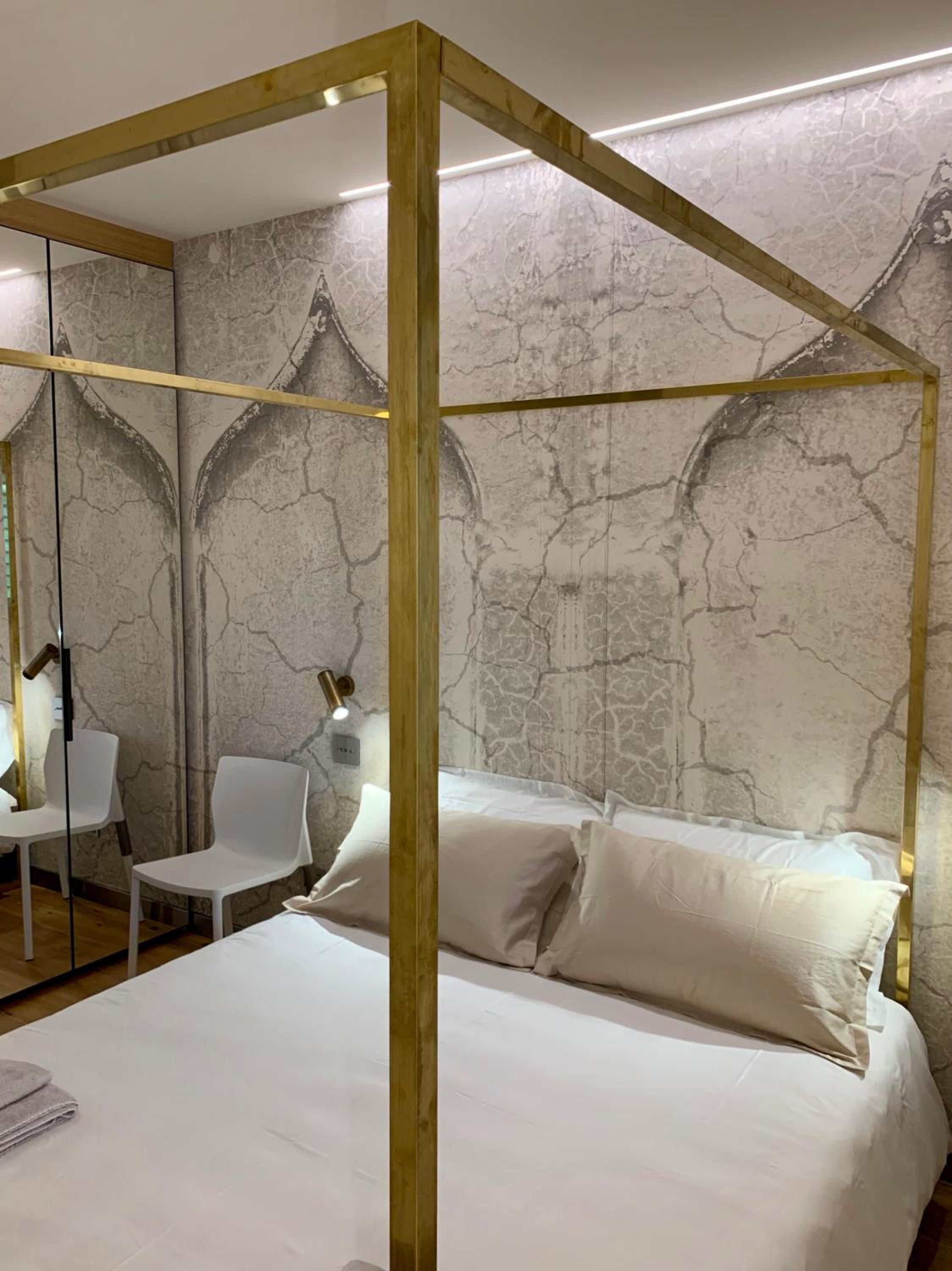 Double Room with Private Bathroom photo 2