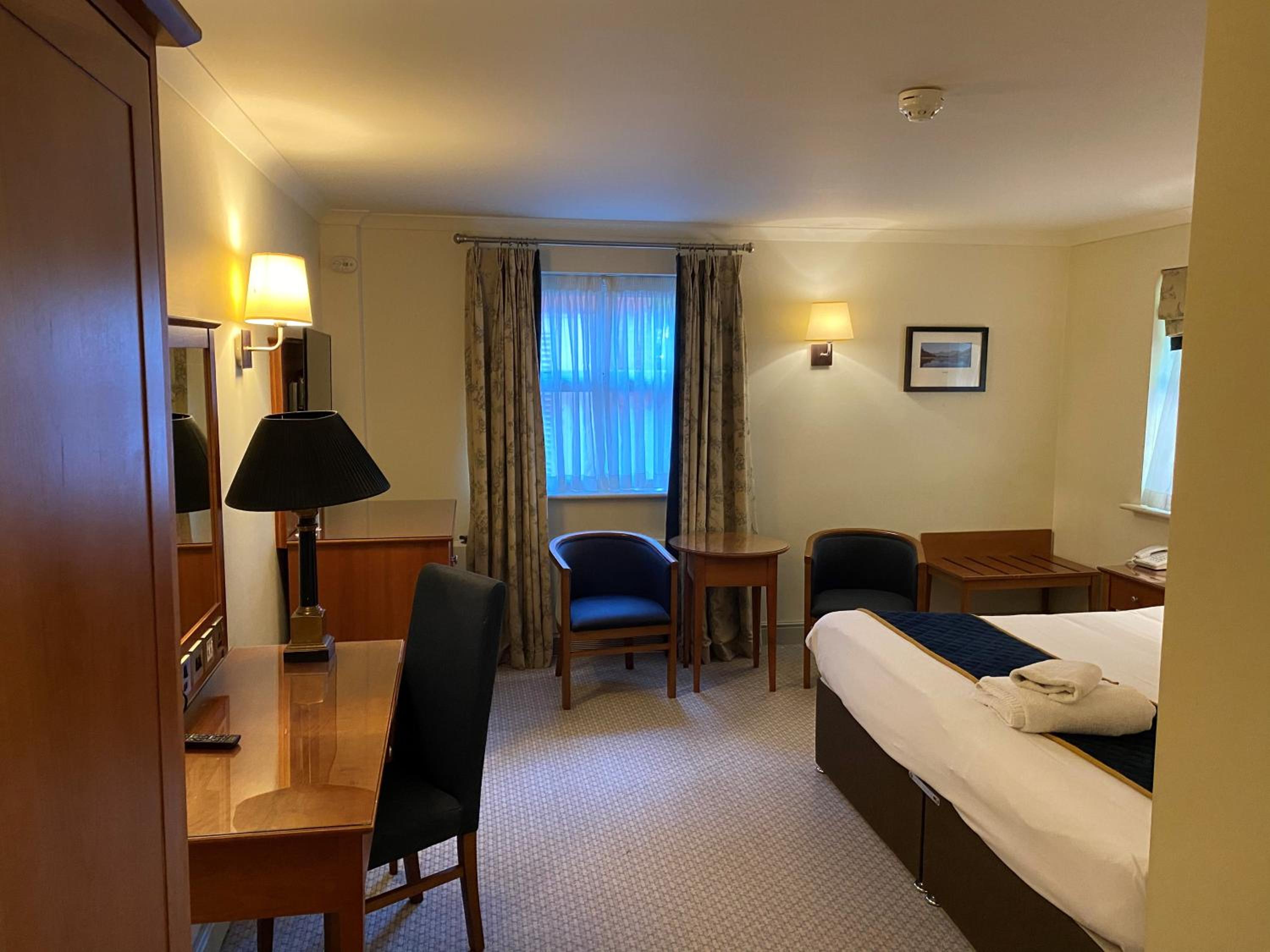 Double Room - Disability Access photo 3