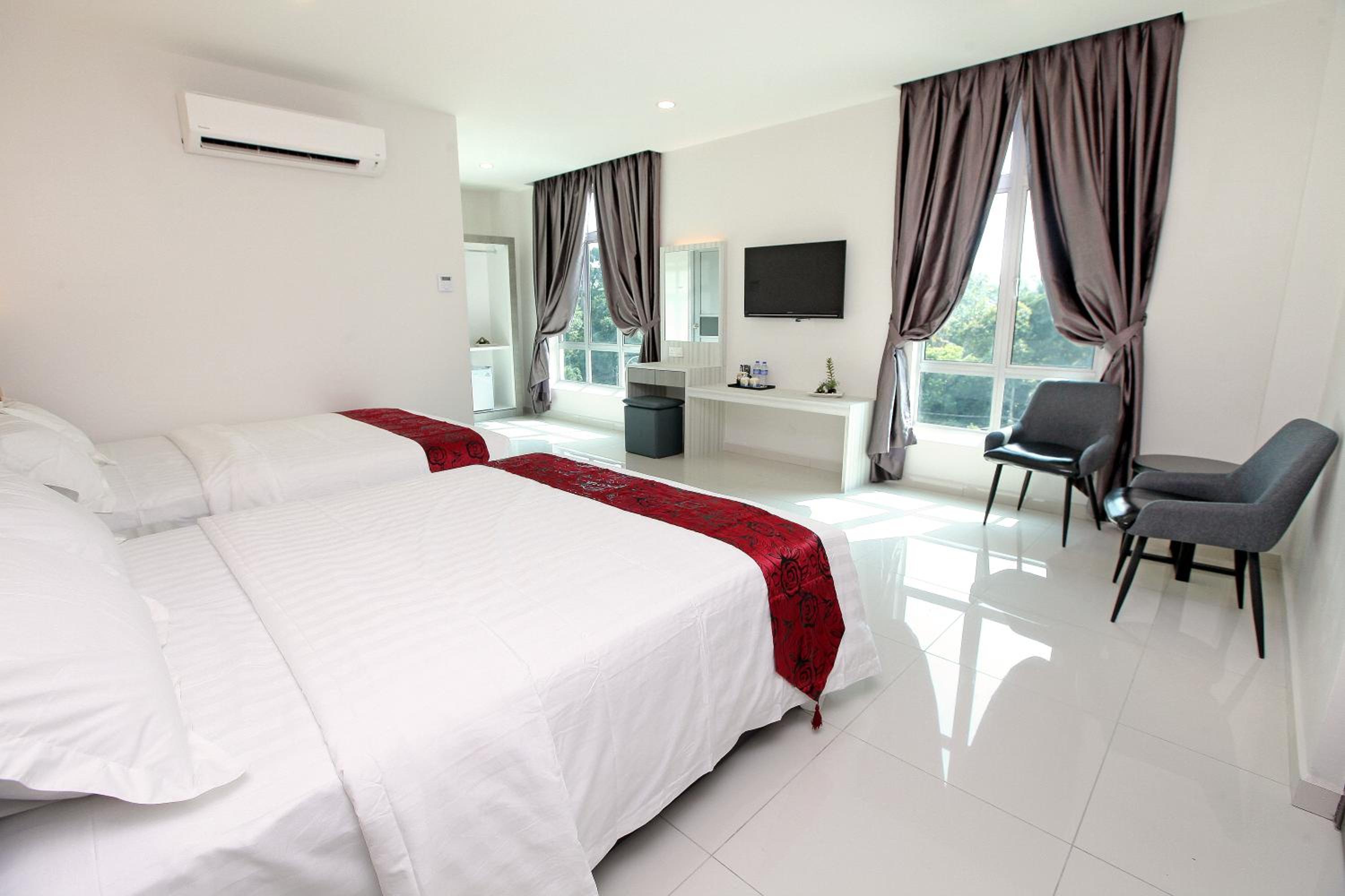 Family Suite - Photo 3