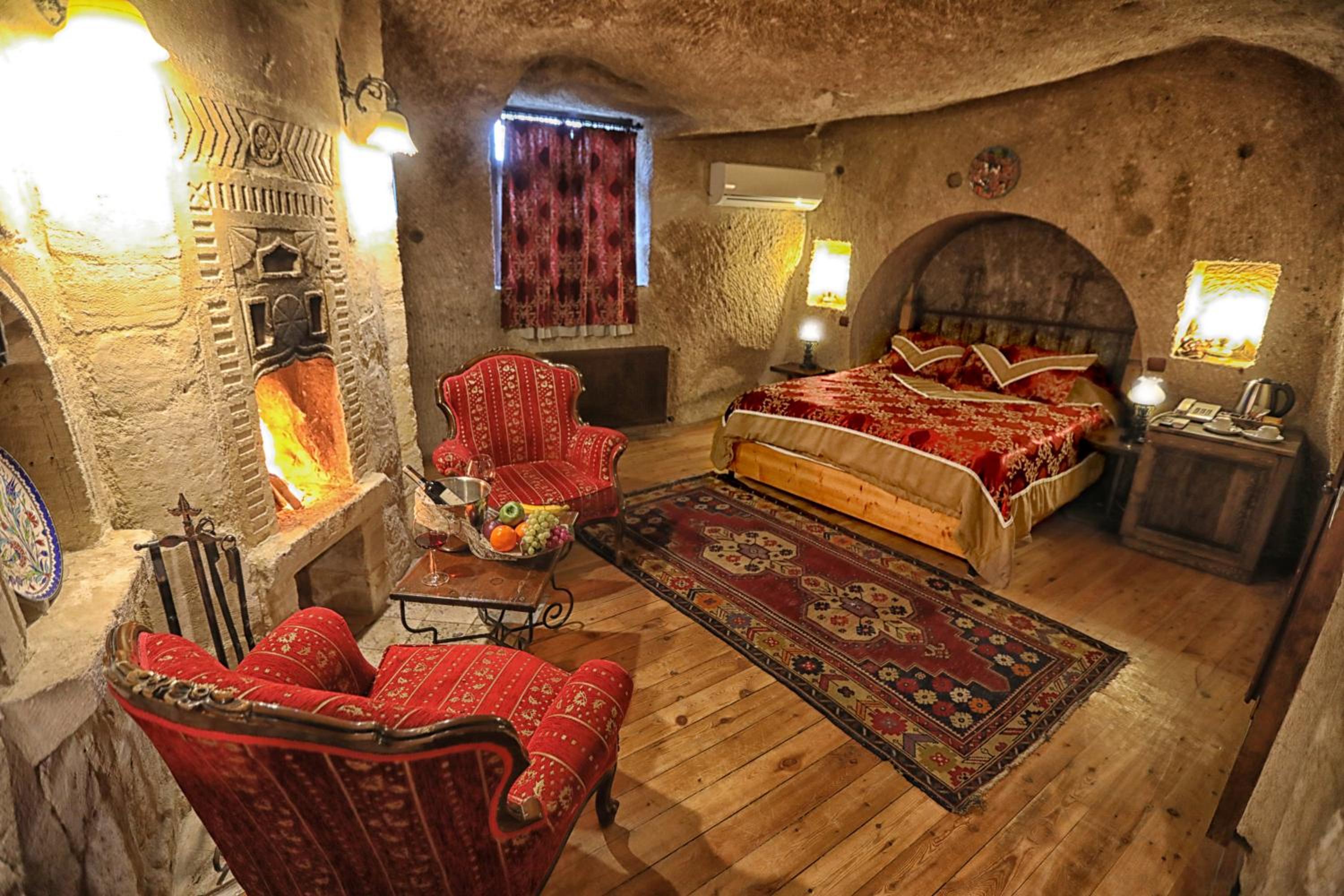 Deluxe Double Room - Photo 15