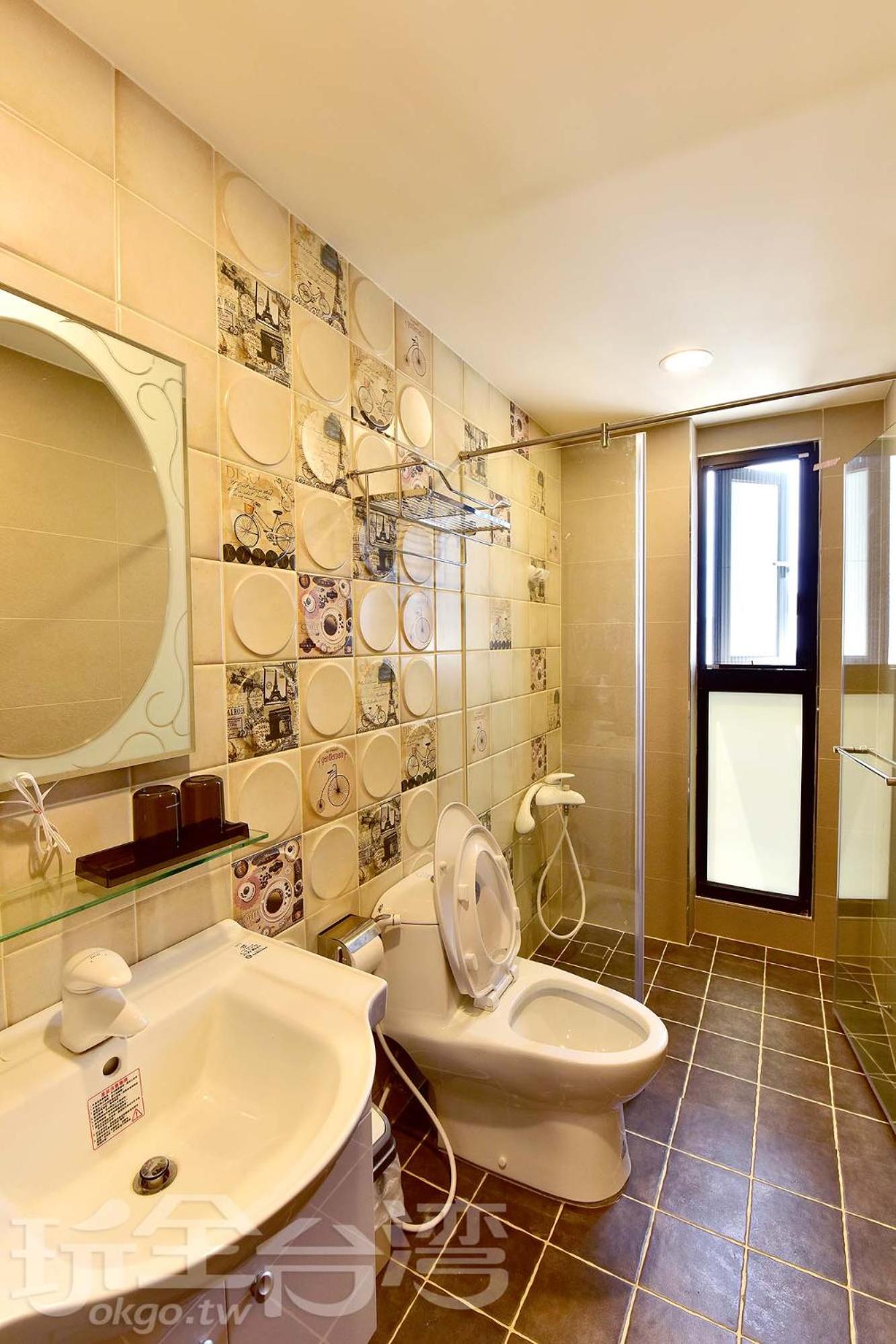 Double Room with Private Bathroom photo 2