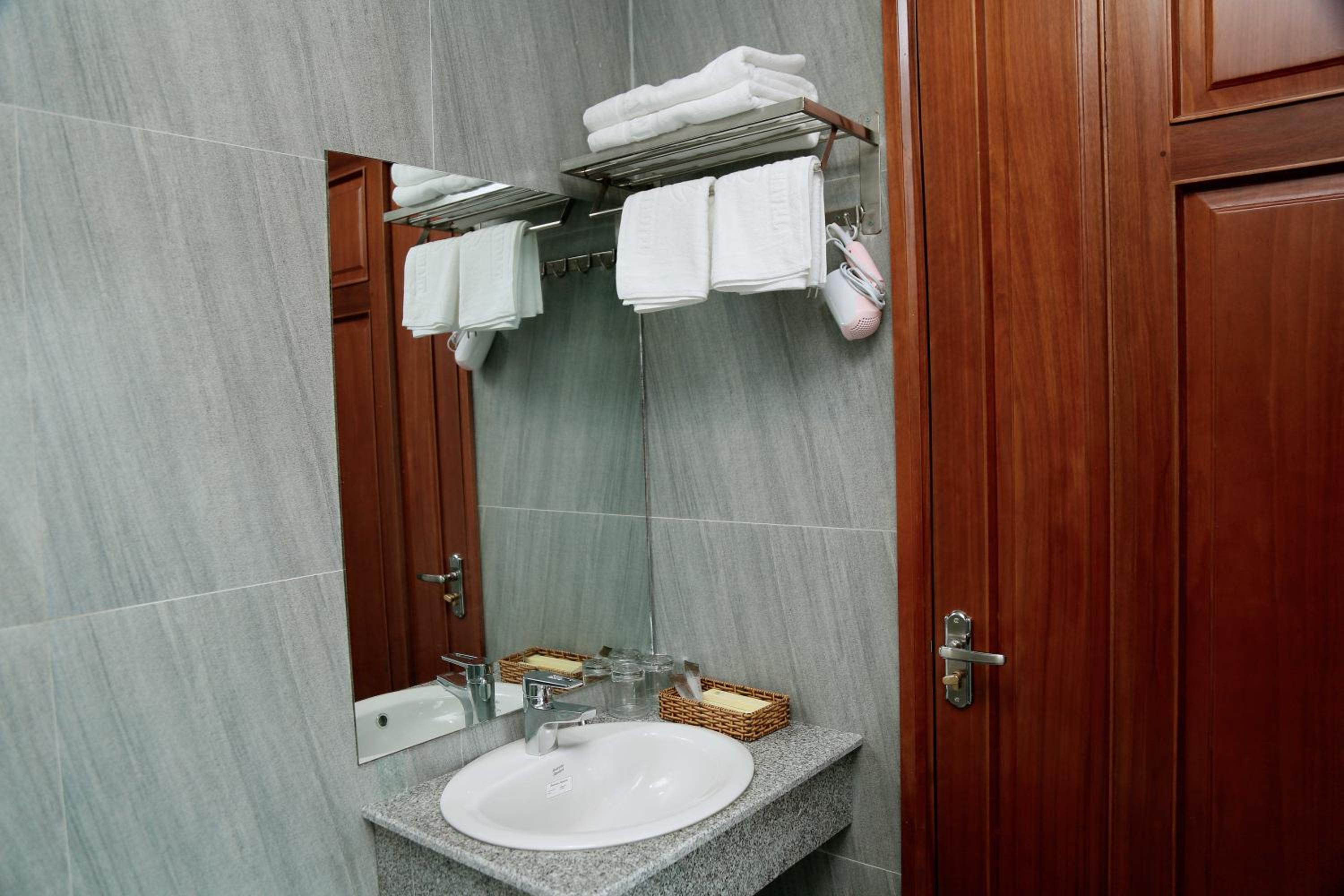 Standard Double or Twin Room photo 2