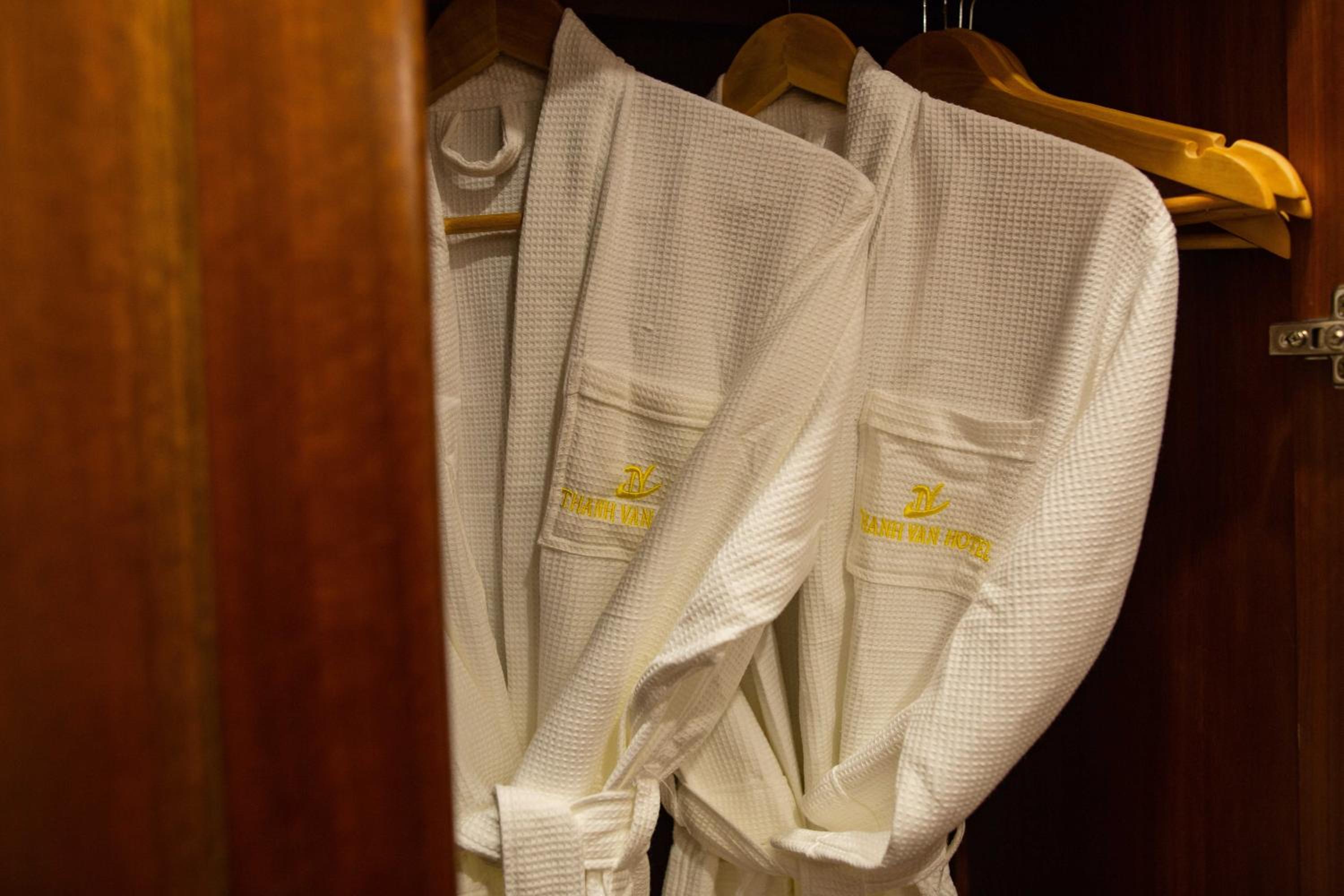 Deluxe Double or Twin Room photo 2