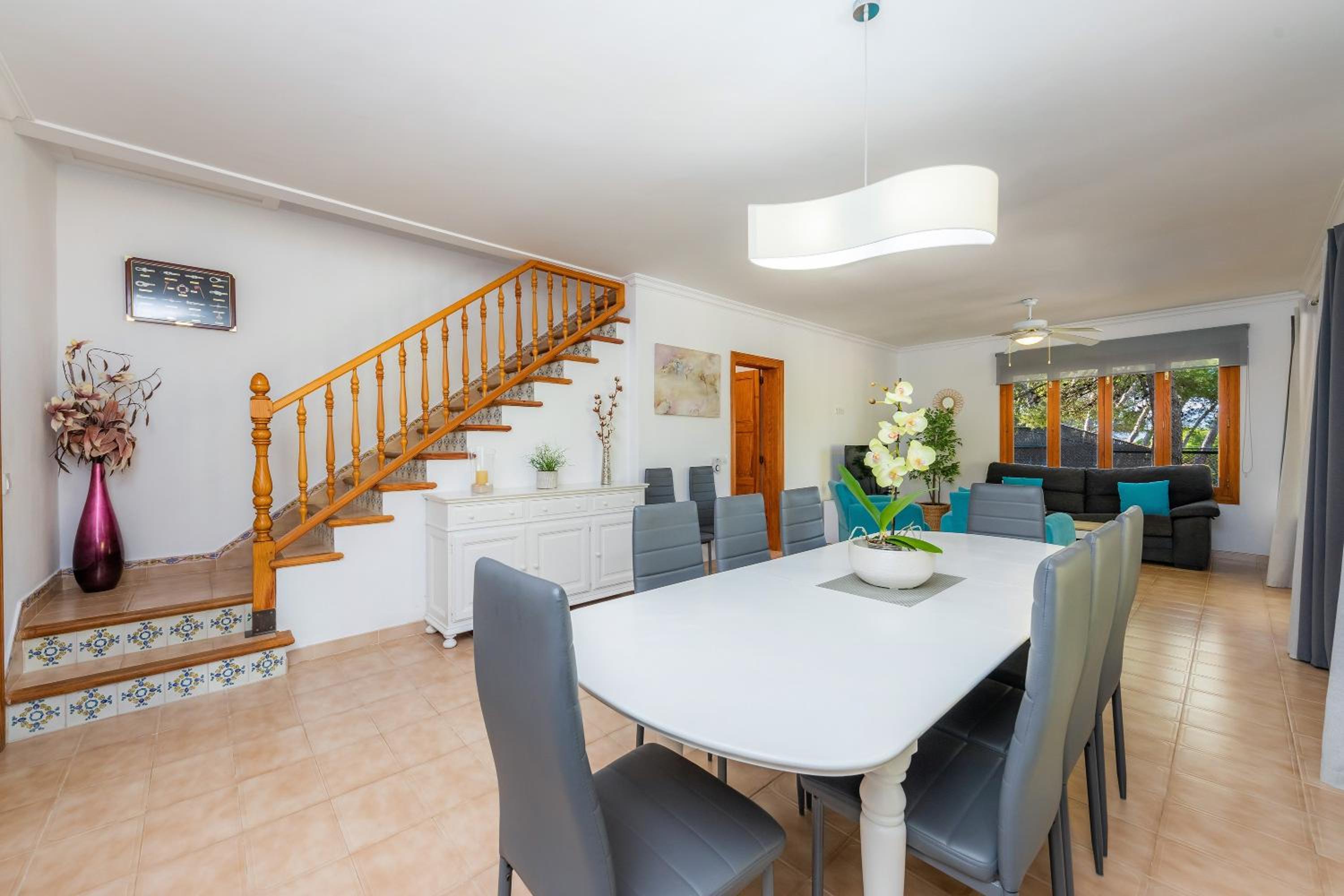 Villa with Sea View thumbnail 5