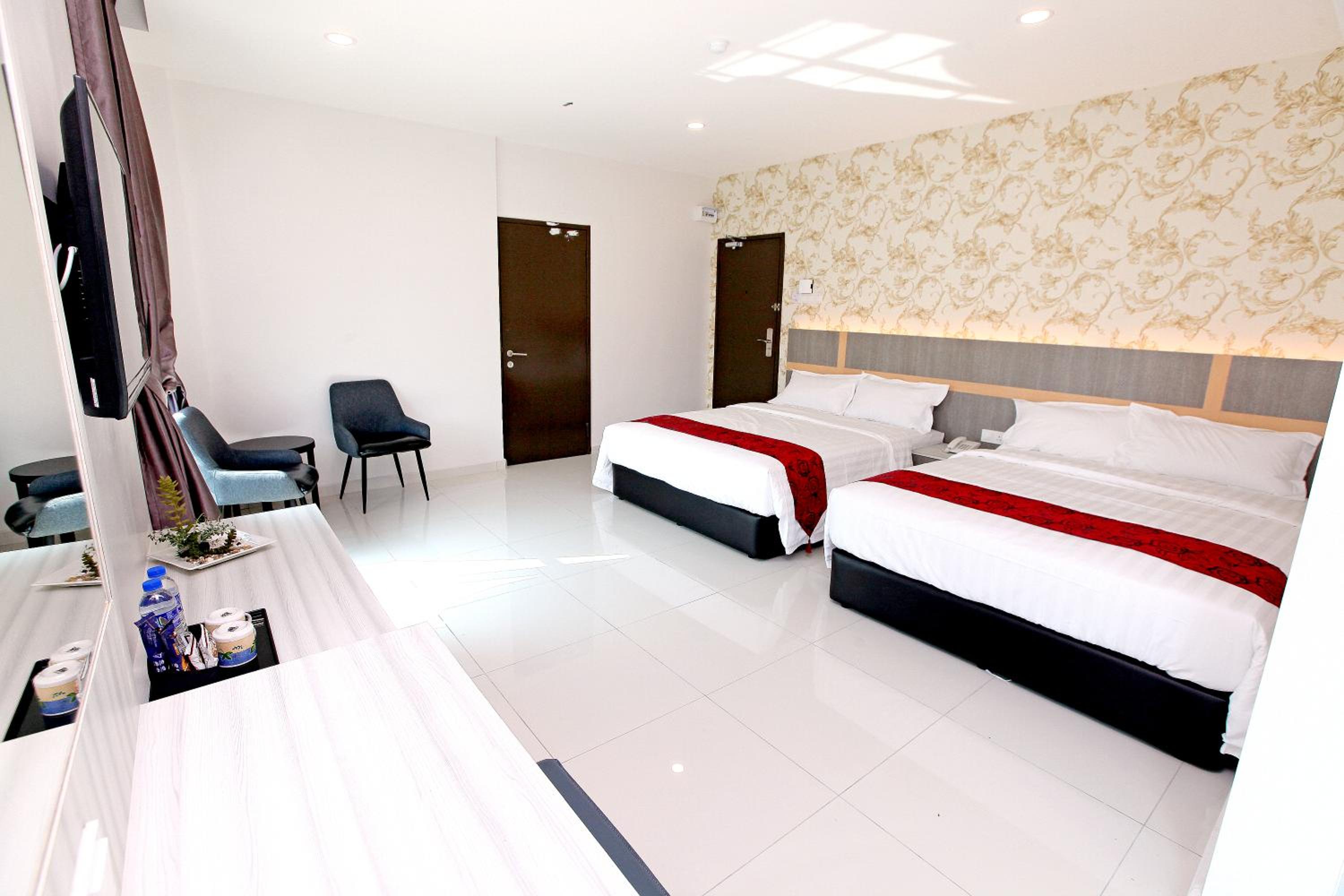 Family Suite - Photo 2