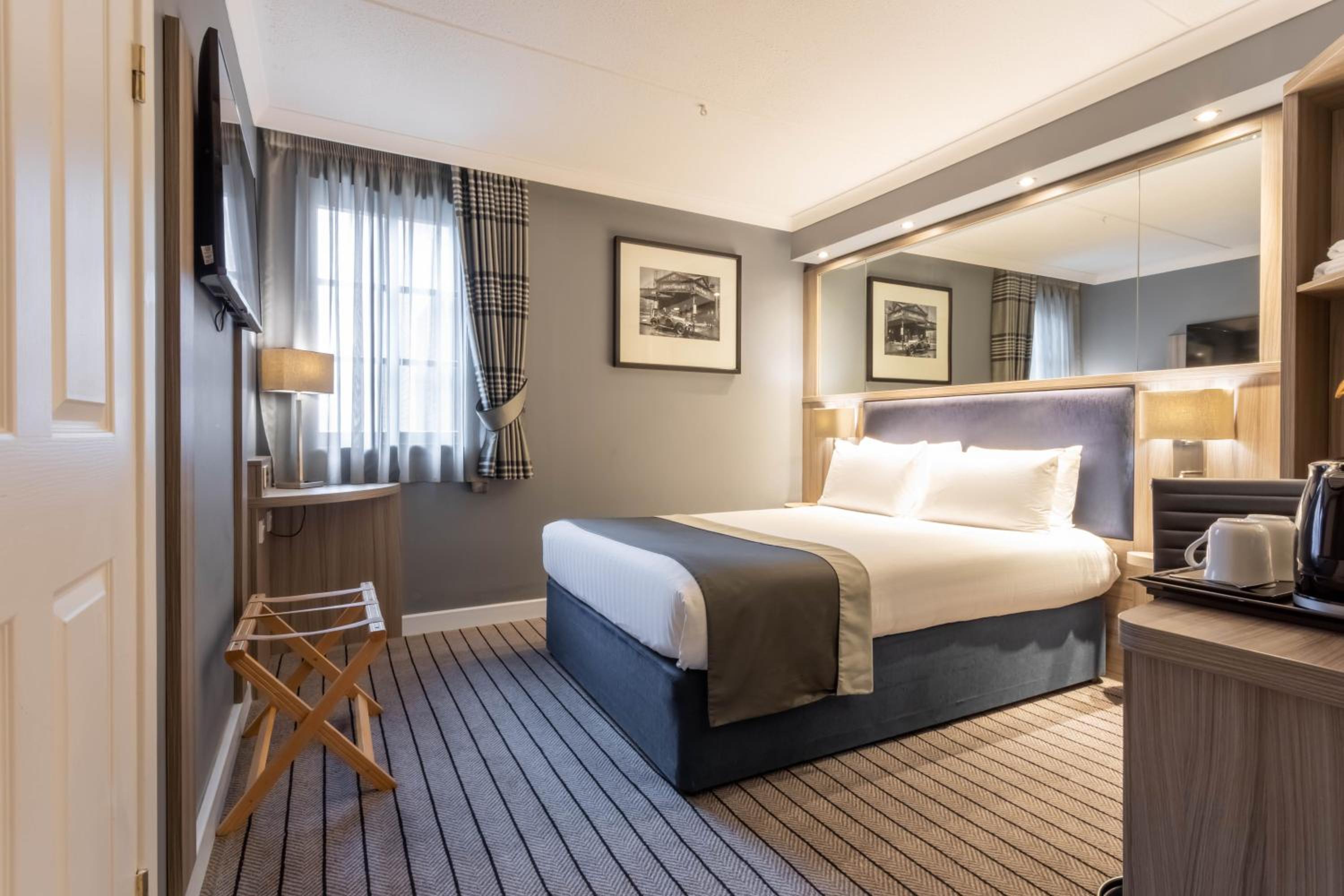 Standard Double Room - Disability Access photo 1