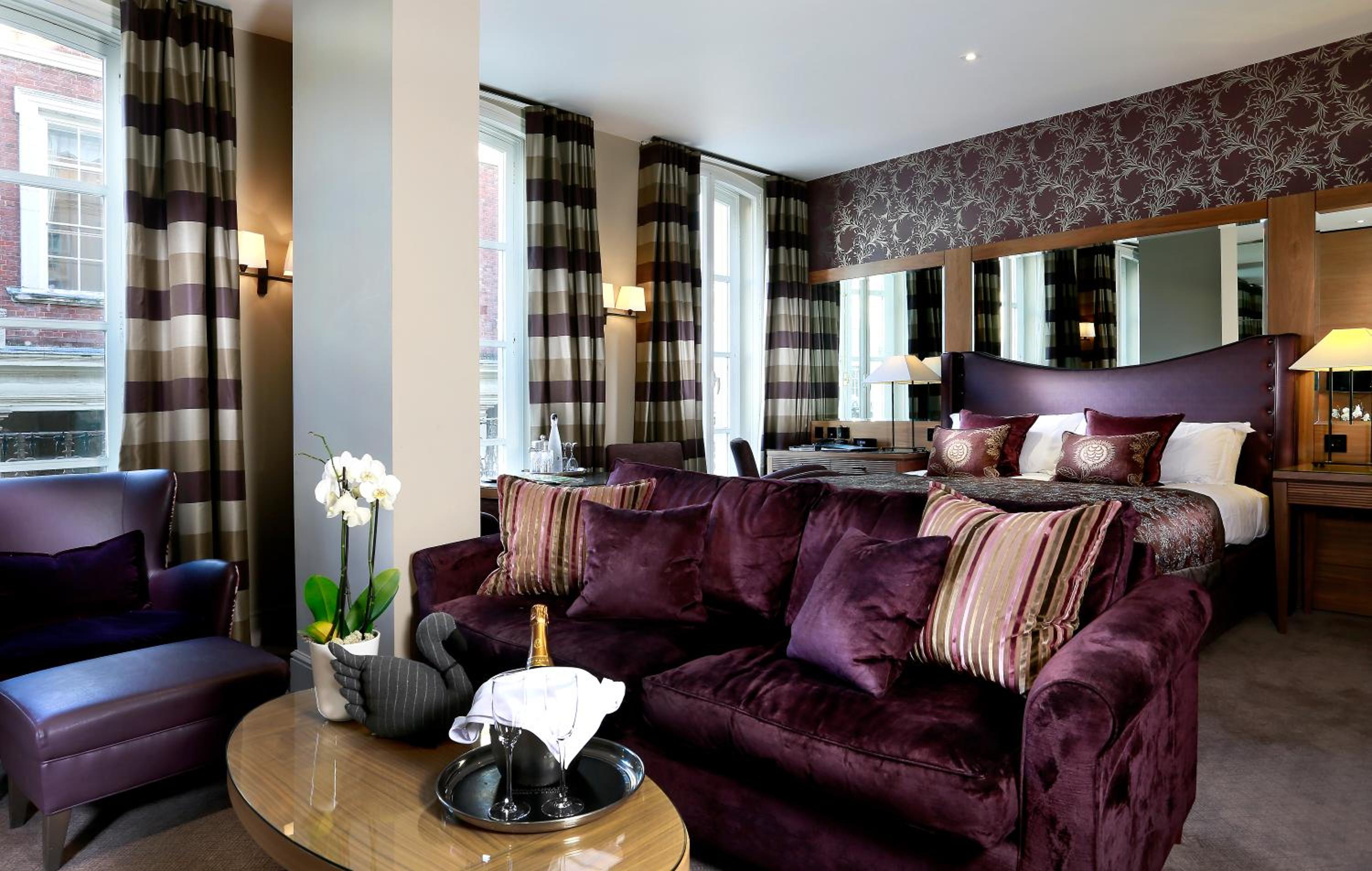 Deluxe Suite - Photo 1