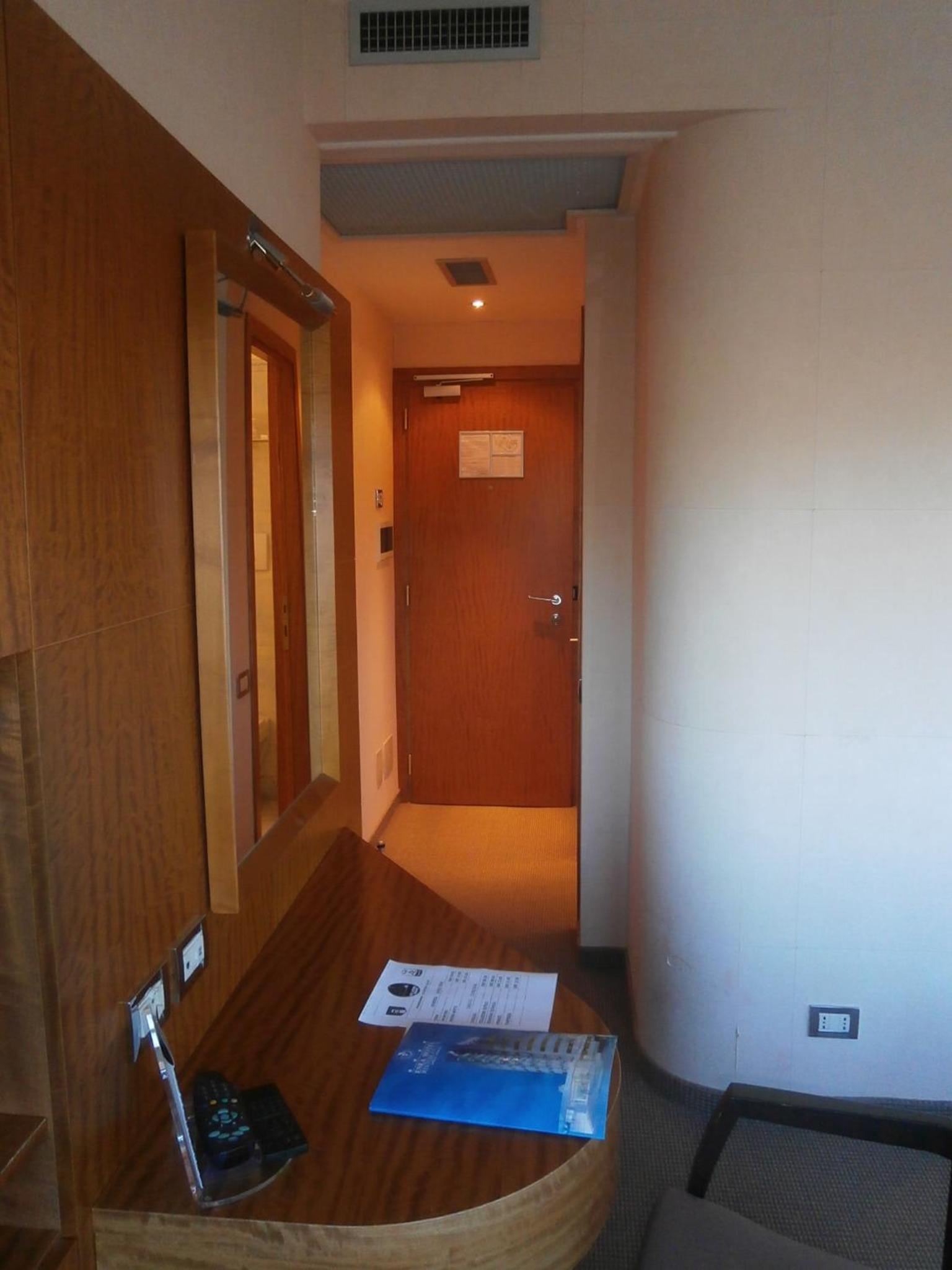 Double Room - Photo 4
