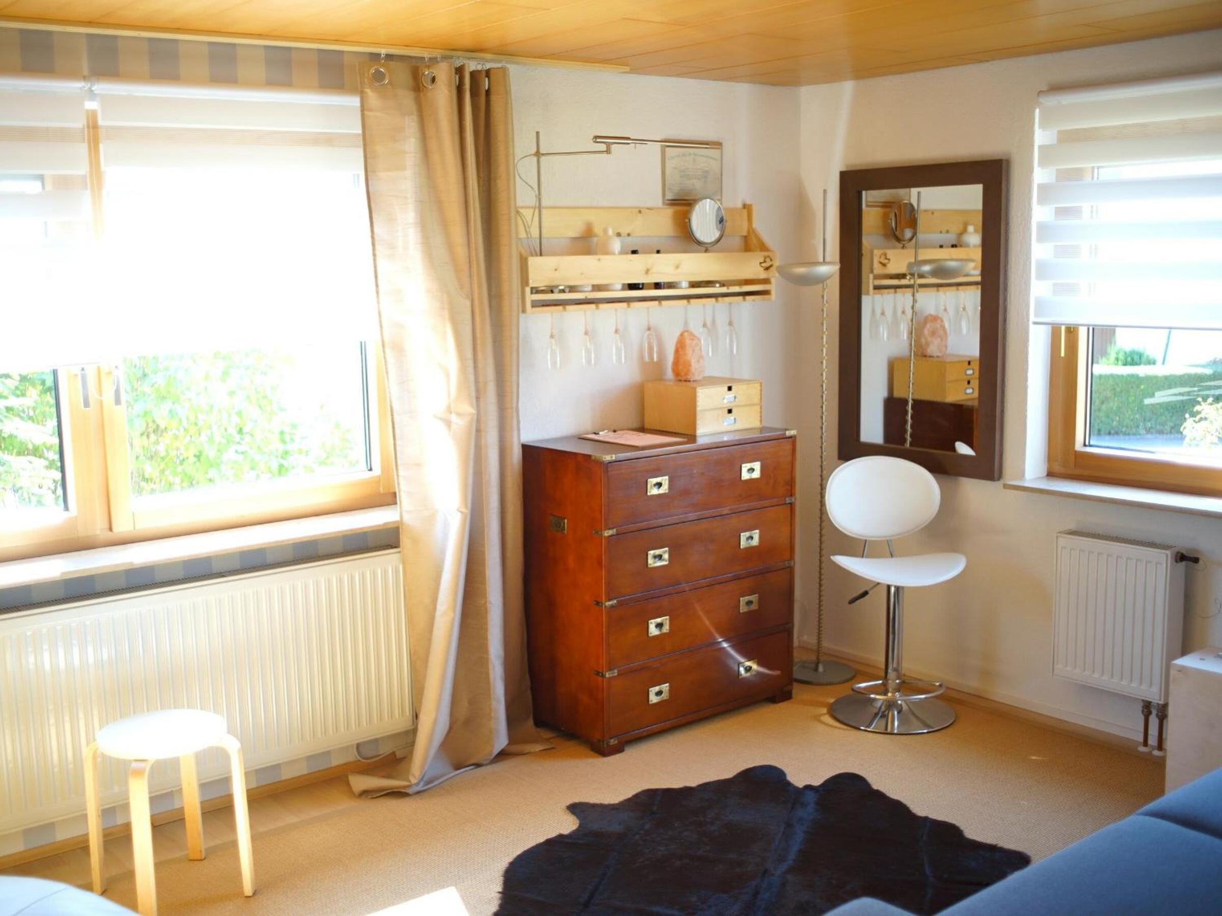 Two-Bedroom Deluxe Apartment with Garden View