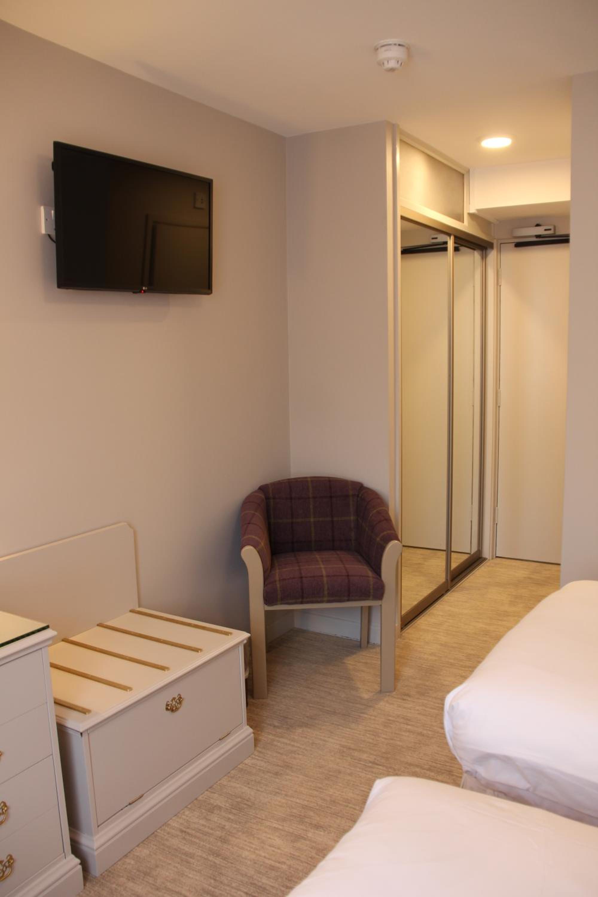 Deluxe Double Room - Photo 7