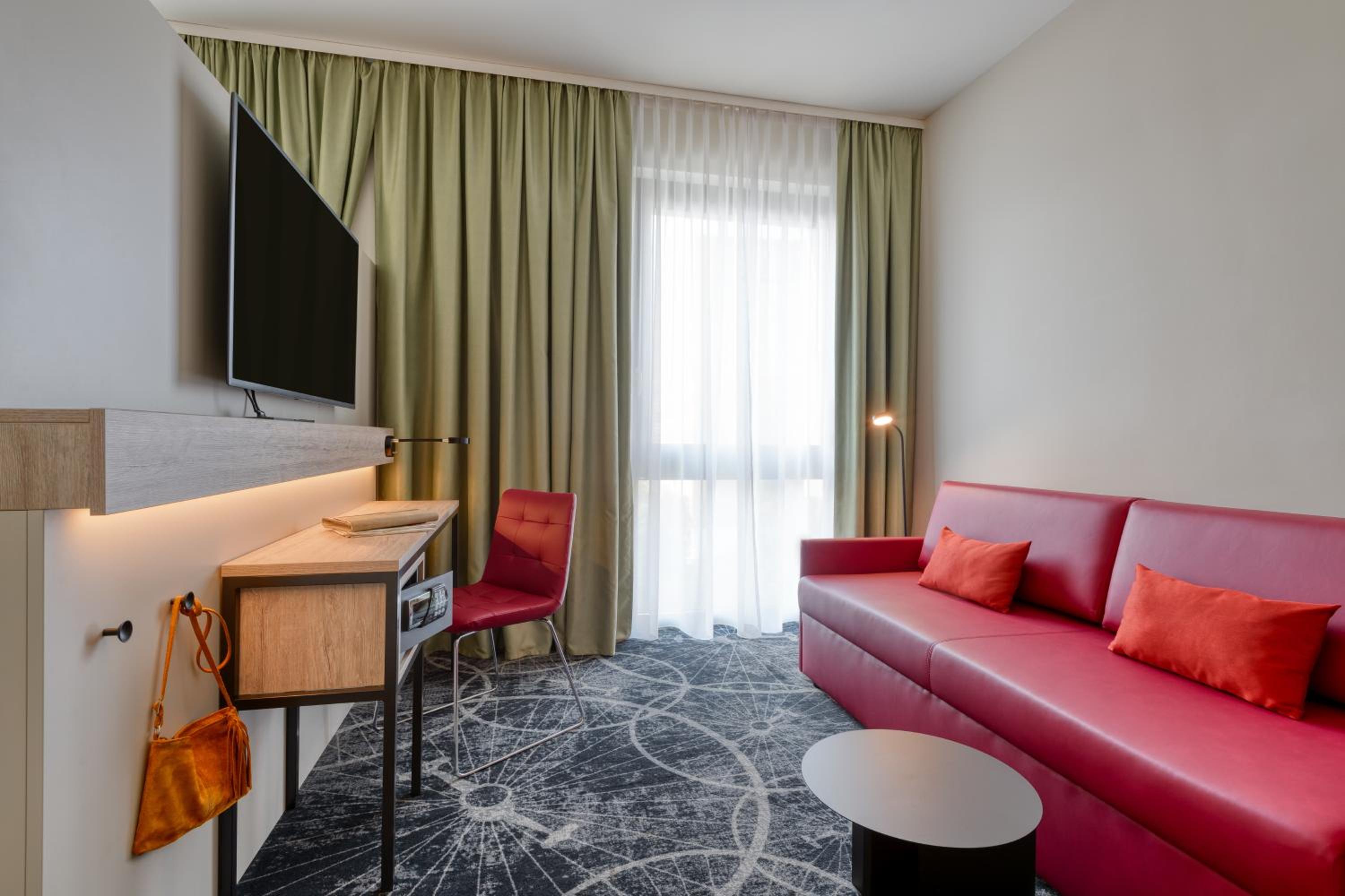 Family Room with double bed and sofa bed - Photo 4