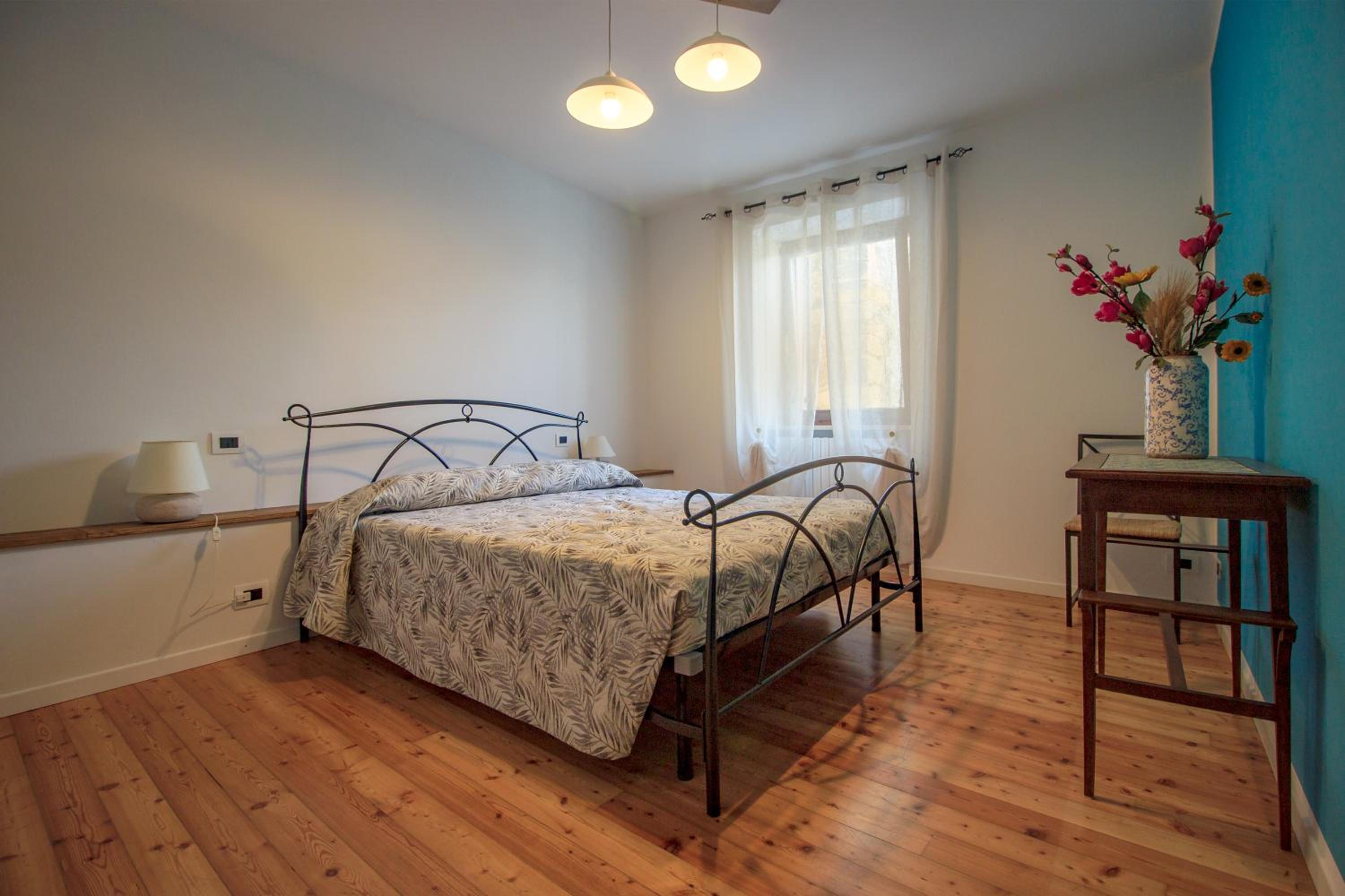 Three-Bedroom Apartment photo 1