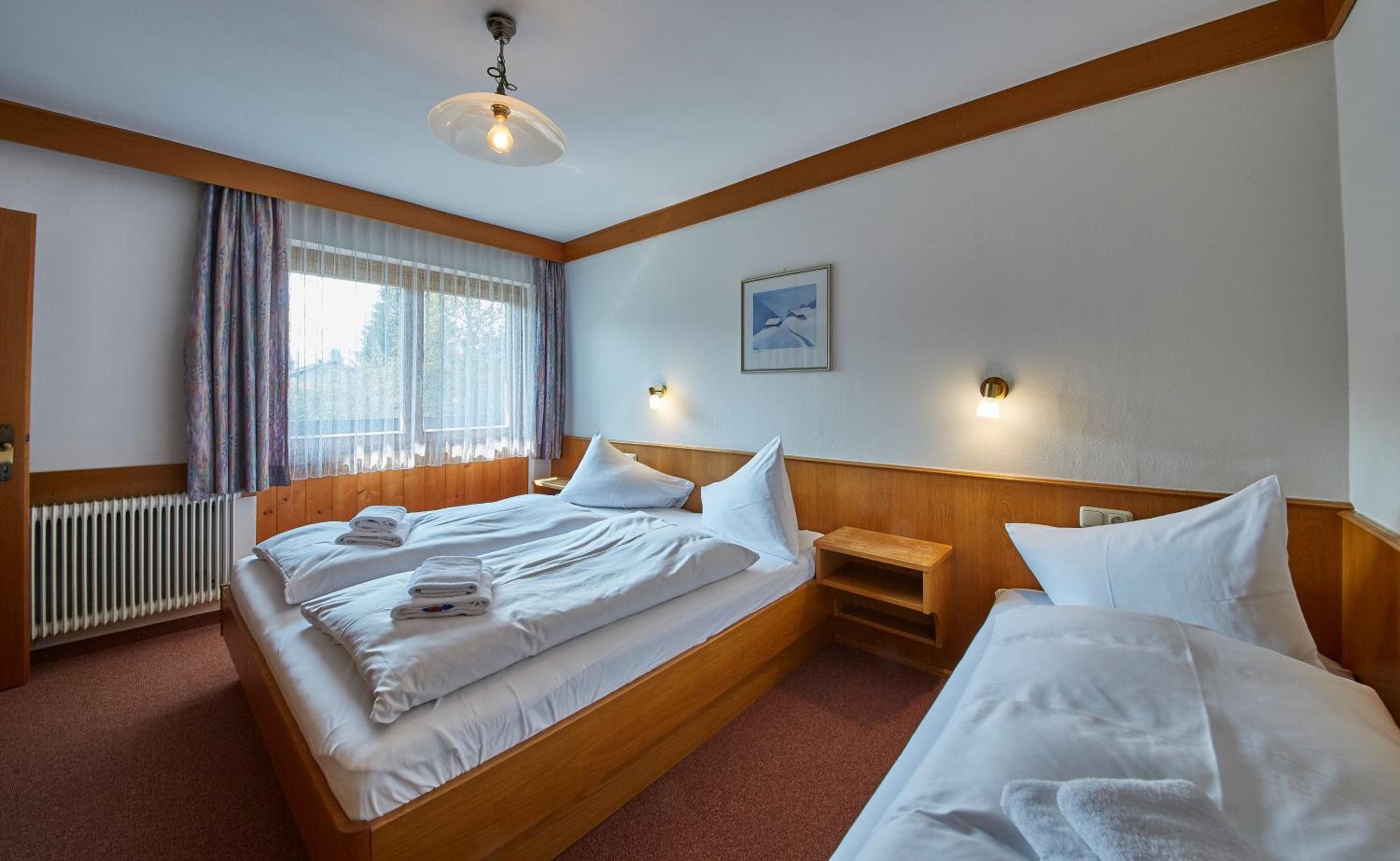 One-Bedroom Apartment with Balcony (2-3 Adults) photo 1
