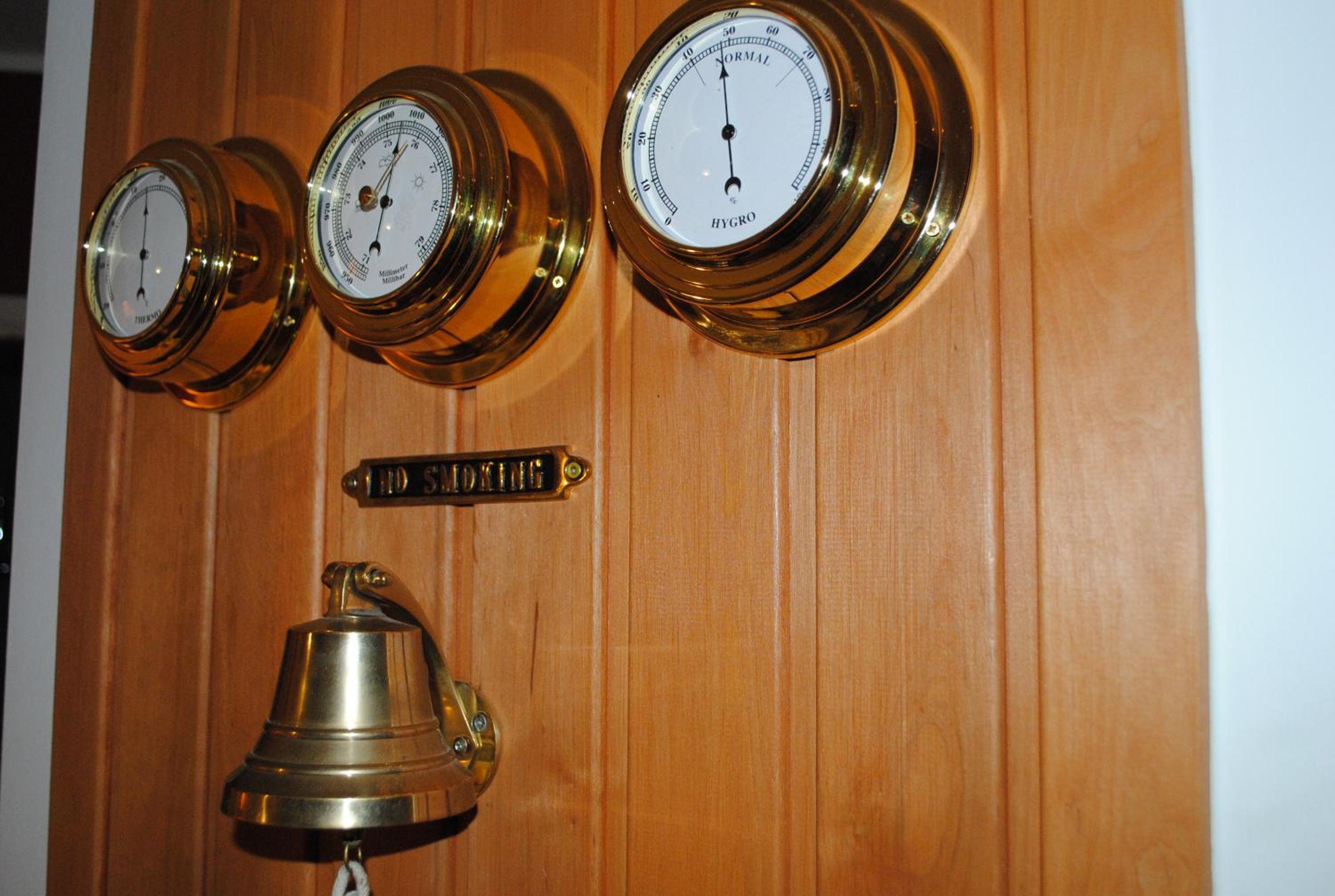 Apartment with Sauna - Photo 7