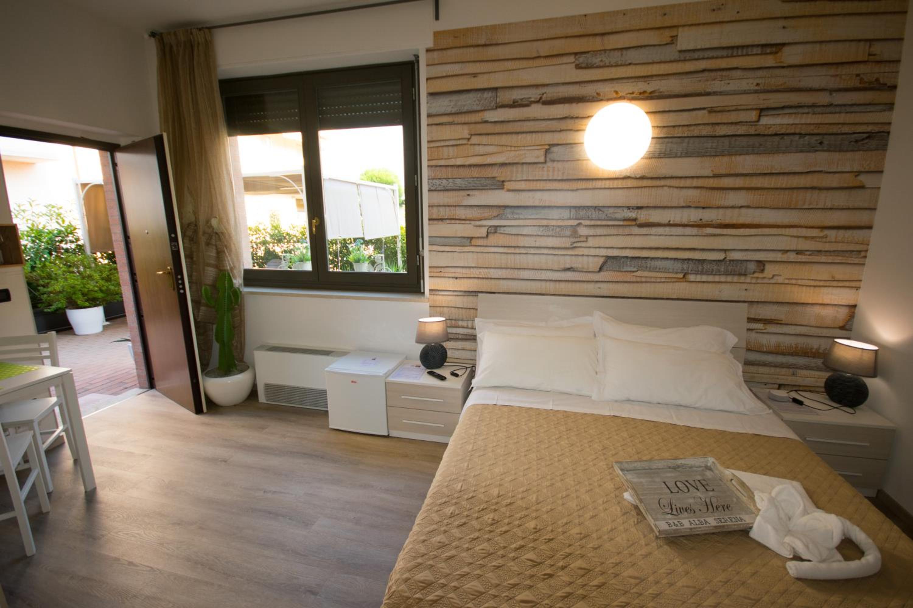 Double Room photo 2
