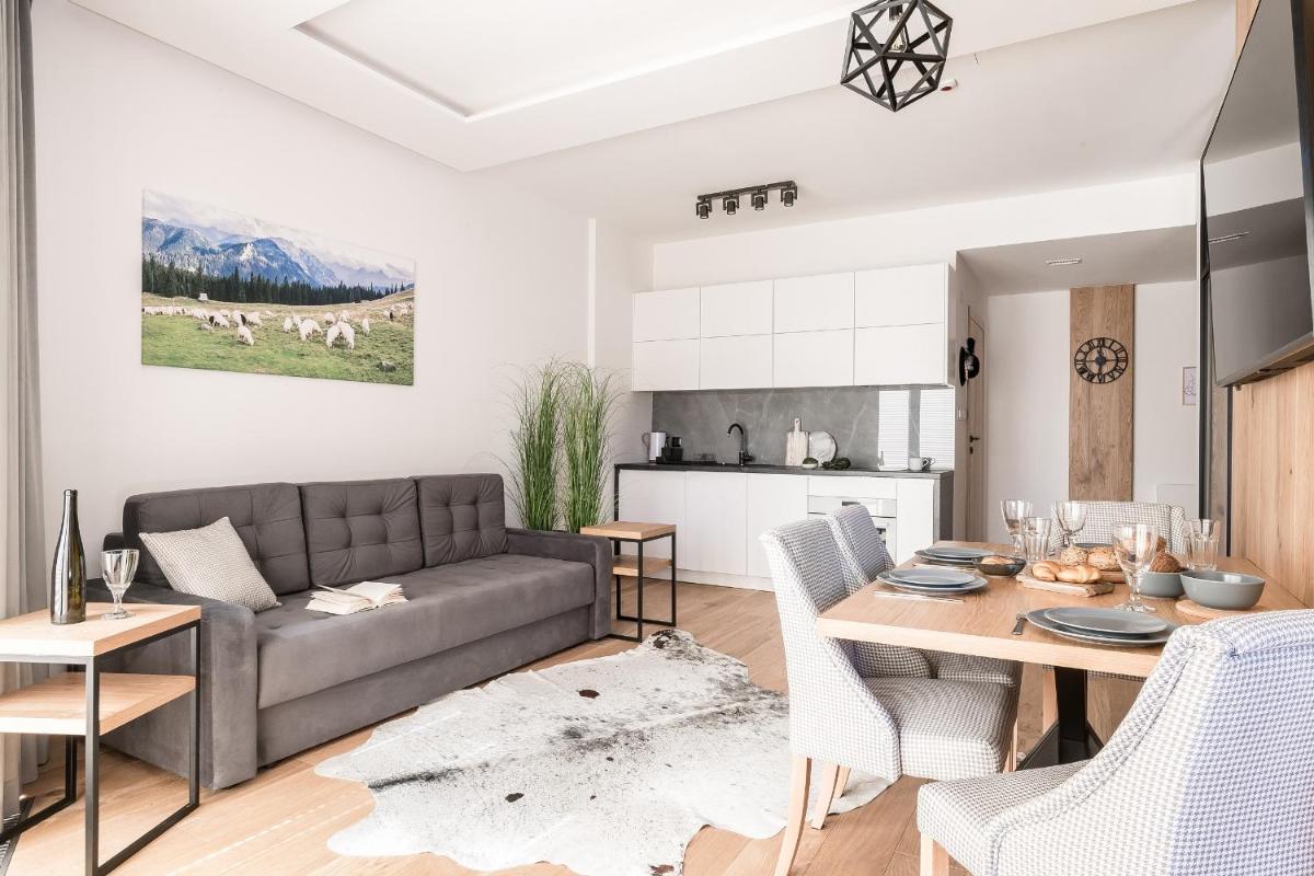 Deluxe Apartment  no.2 with 2 Bedrooms andTerrace photo 1