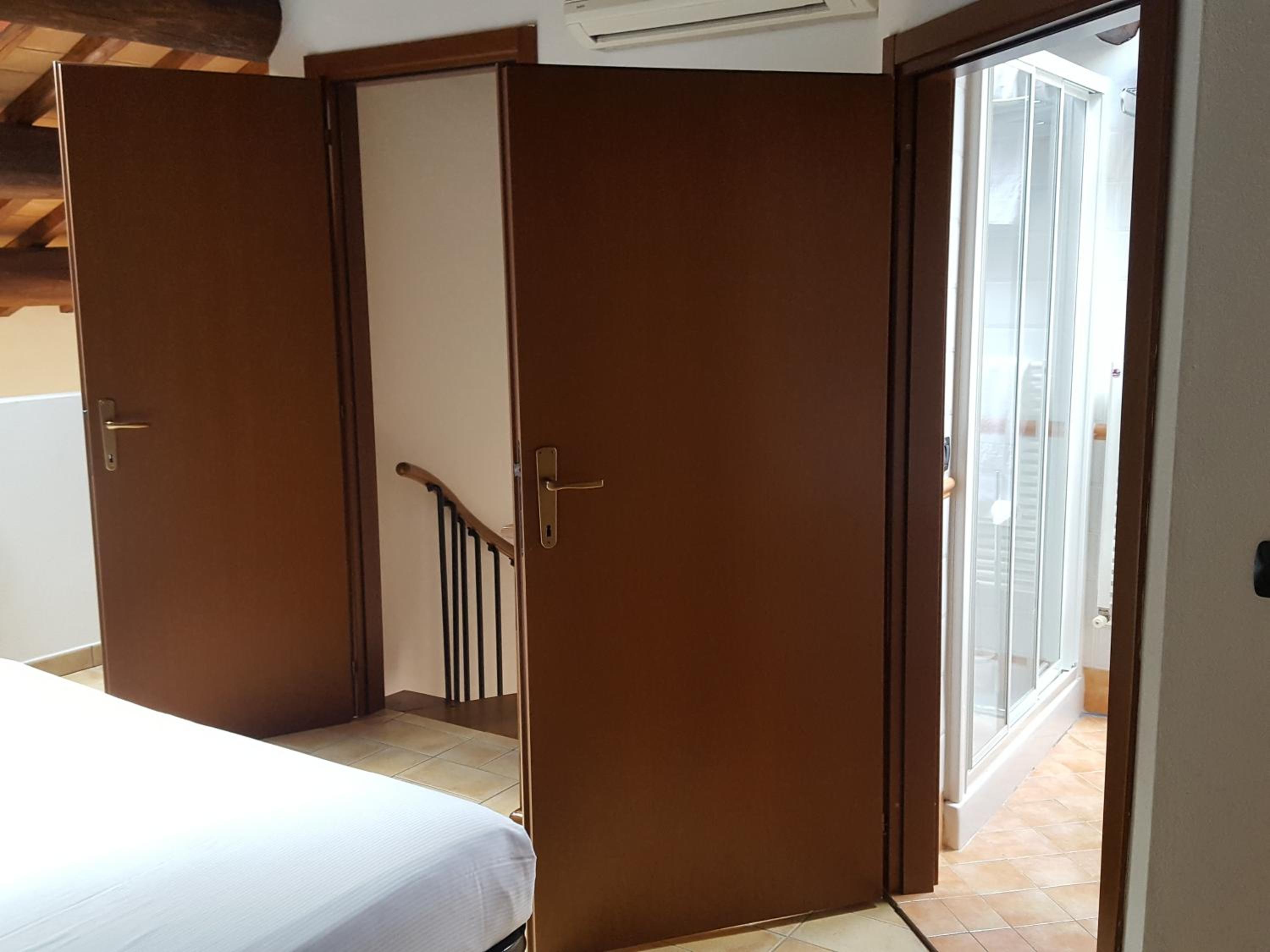 Two-Bedroom Apartment - Split Level - Photo 17