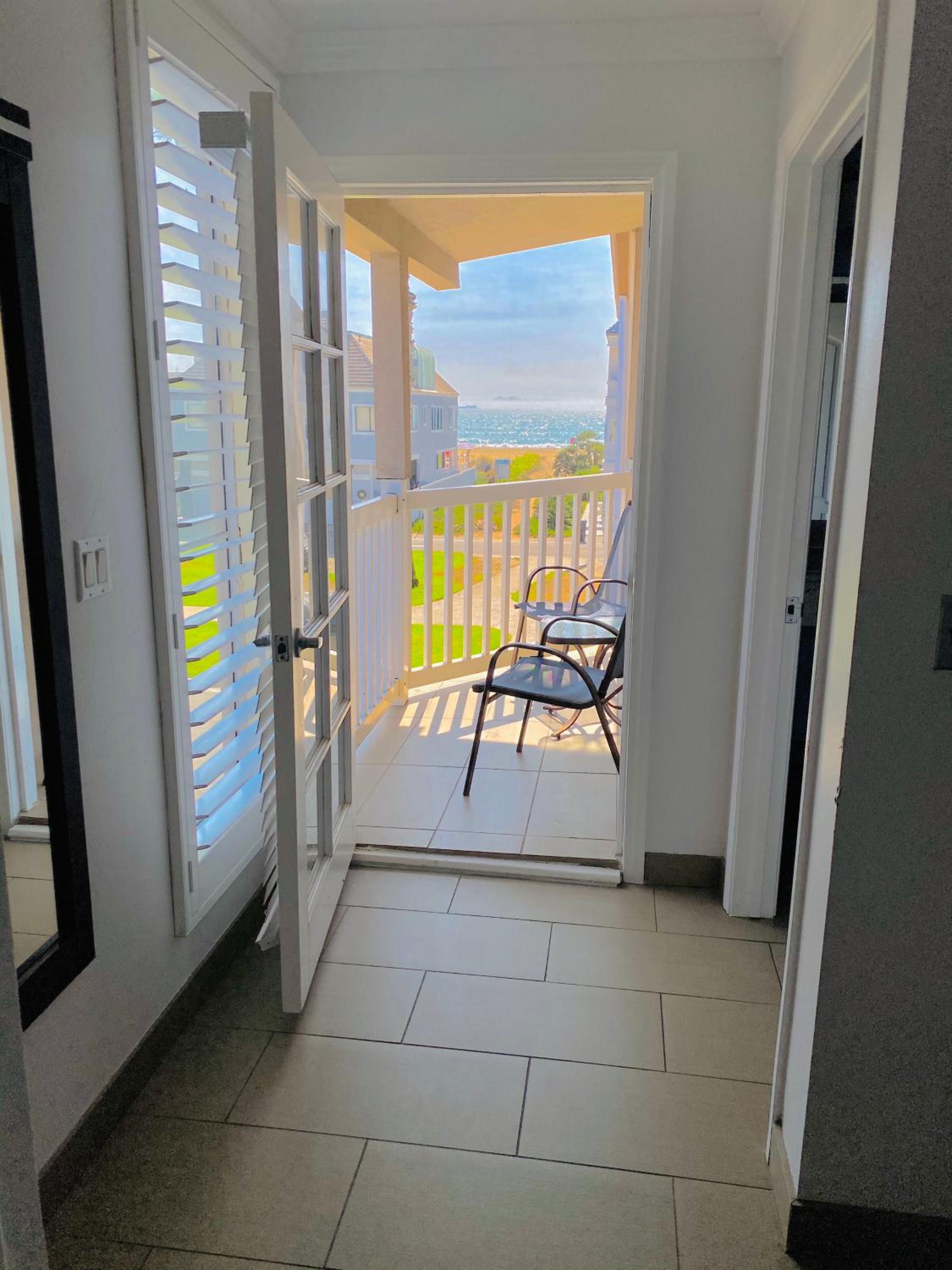 Premier Room with Spa Bath and Sea View- Adults Only photo 3