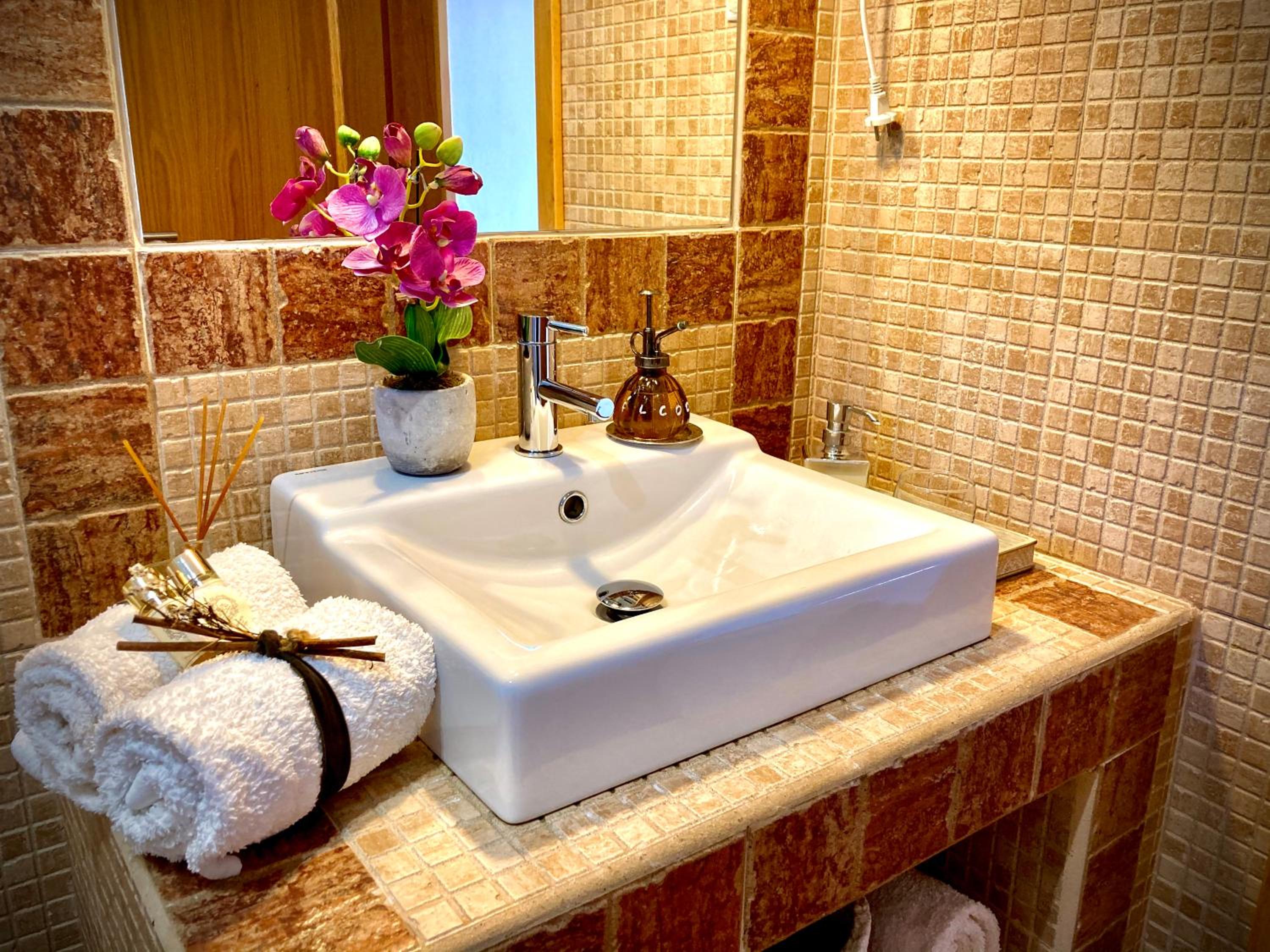 Villa with Sea View - Photo 12