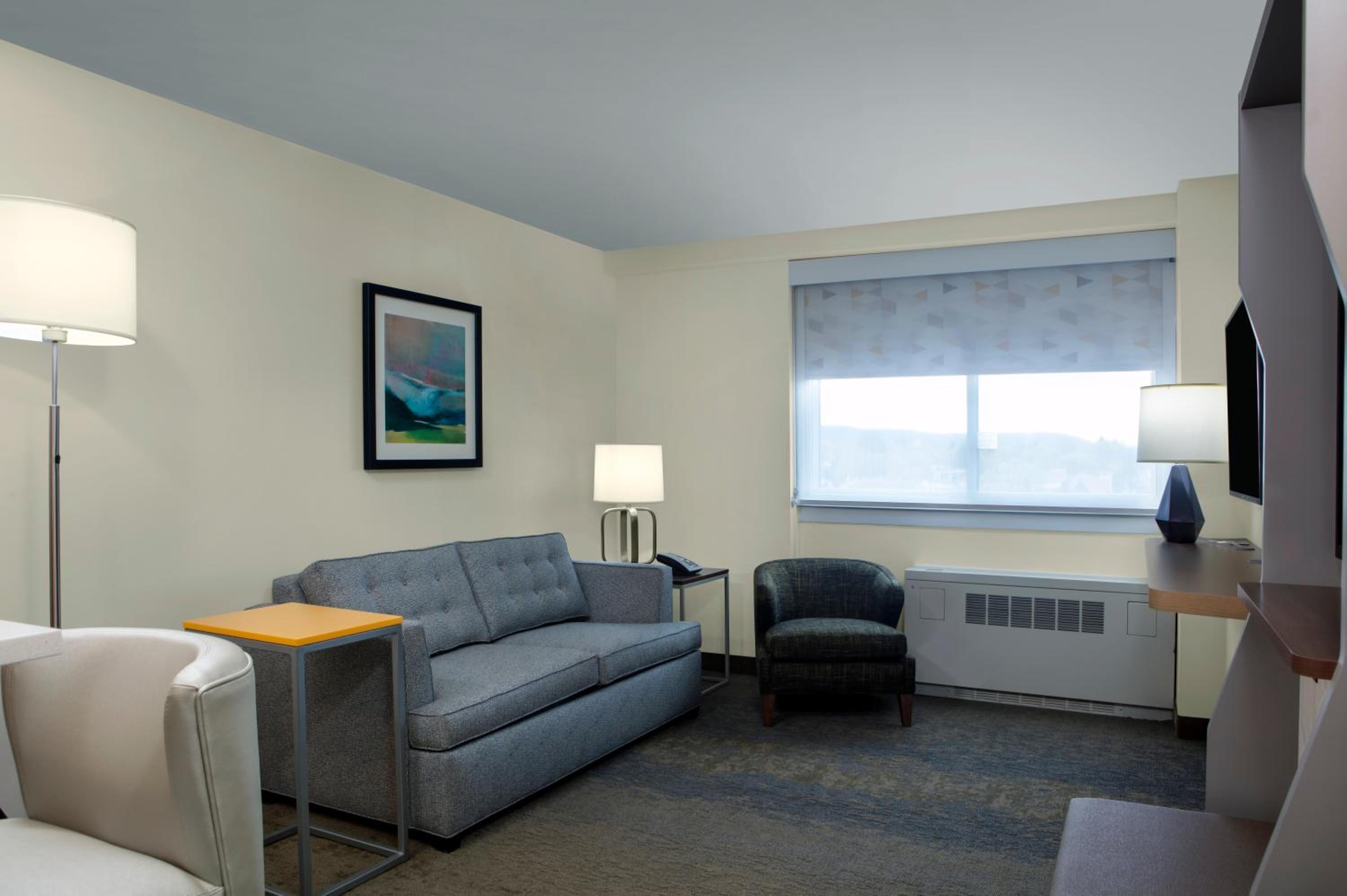 One-Bedroom Suite with Two Queen Beds - Photo 6
