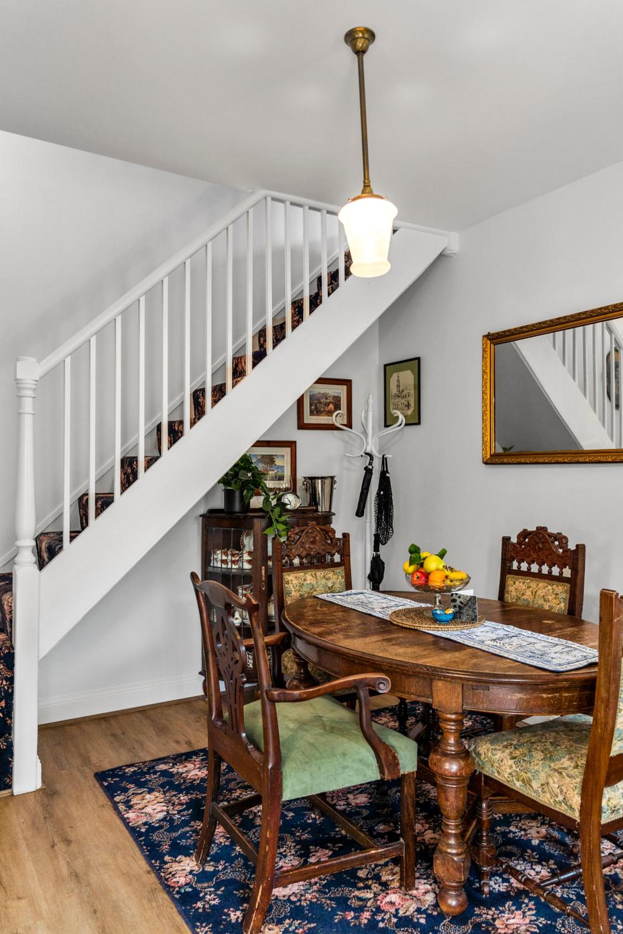 One-Bedroom Apartment - Photo 4