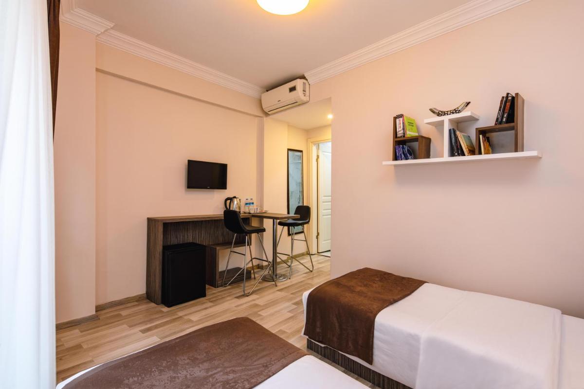 Standard Twin Room photo 1