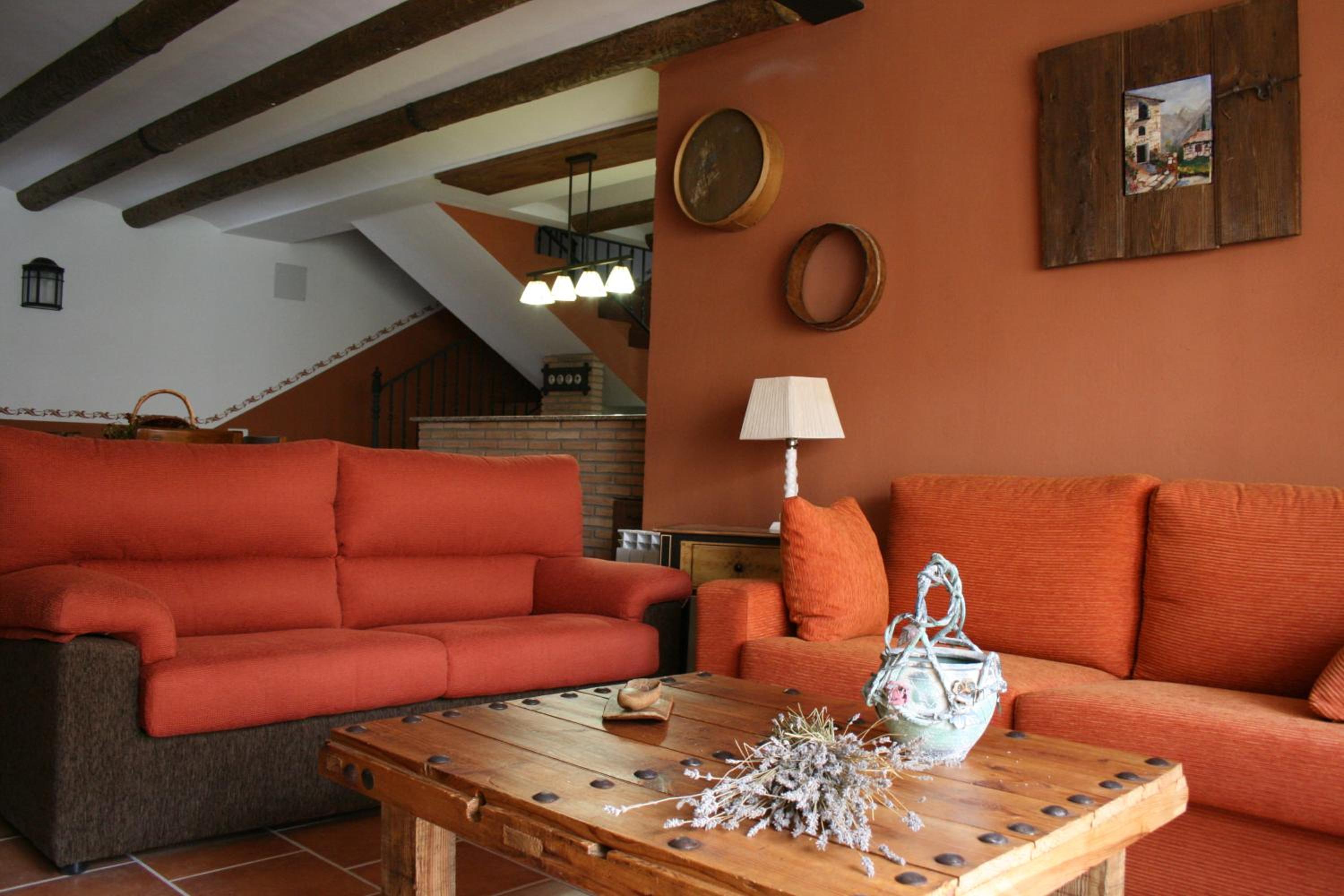 Four-Bedroom House - Photo 8